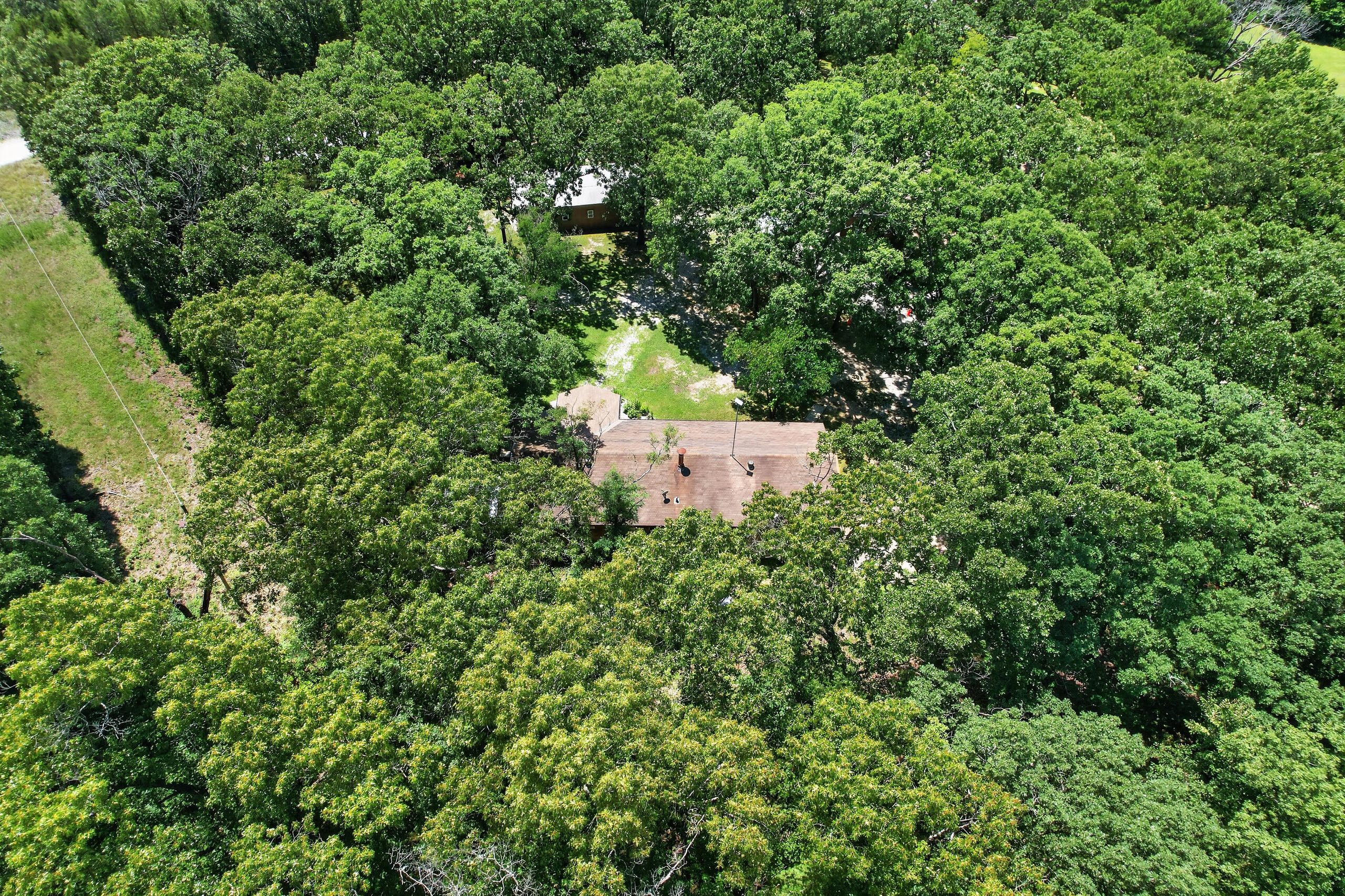 main property photo 137