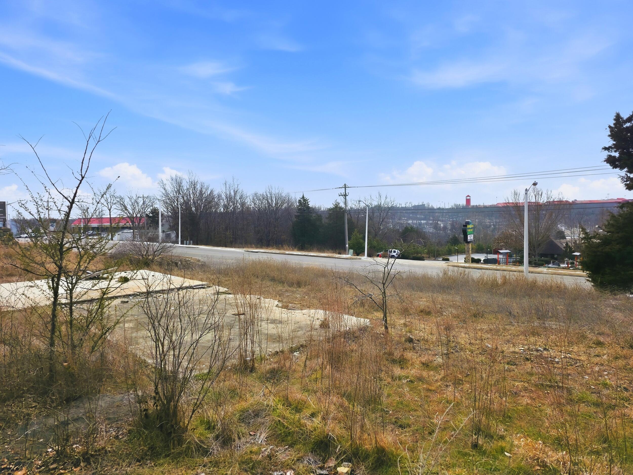 main property photo 13