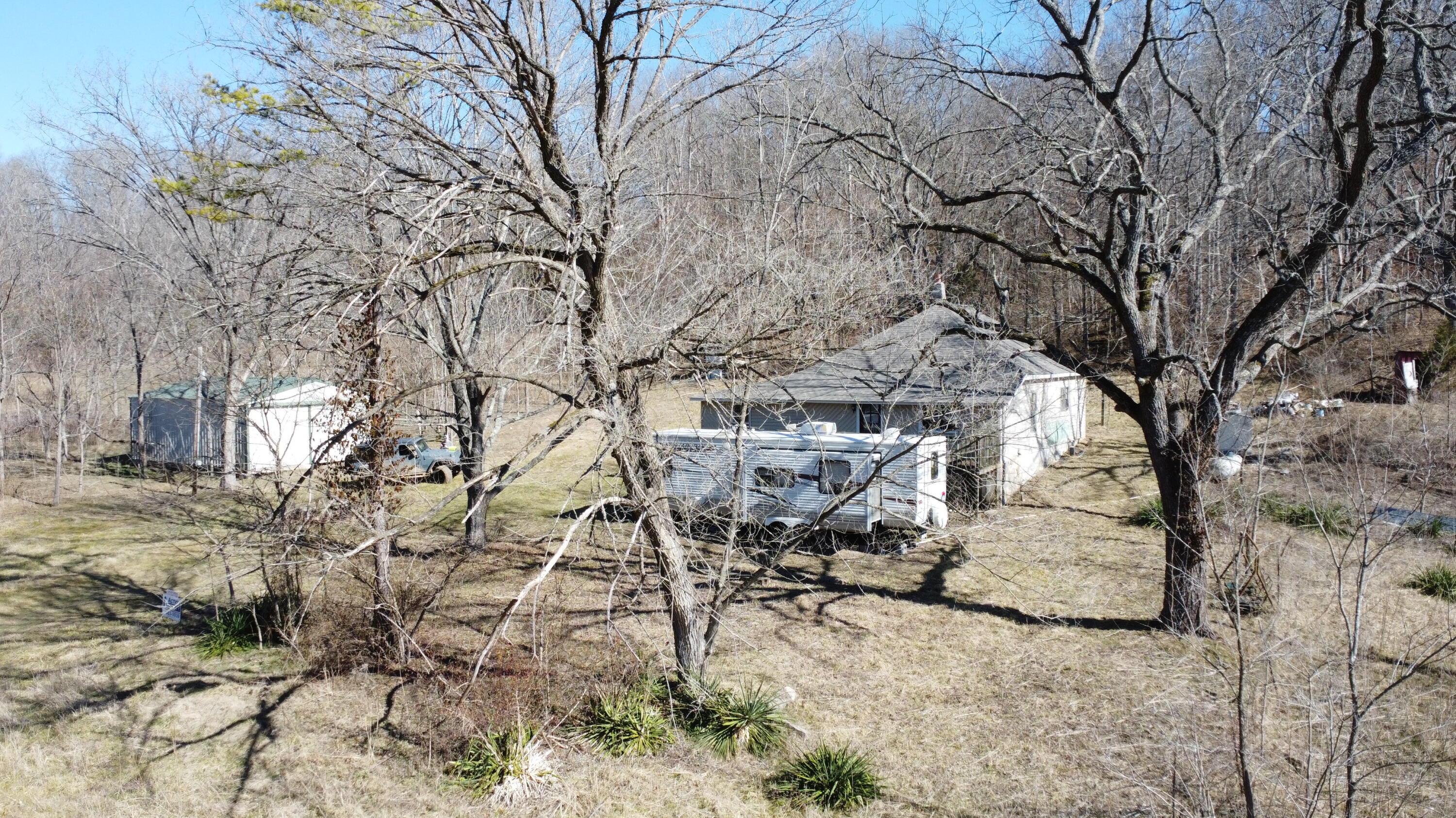 main property photo 16