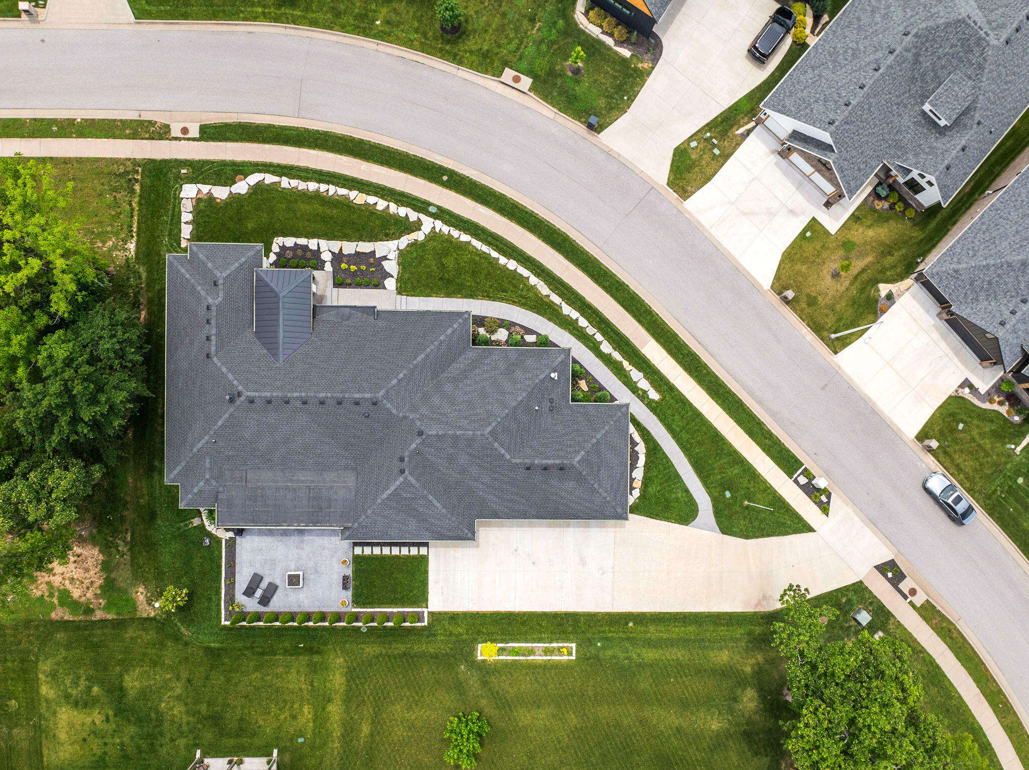 main property photo 80