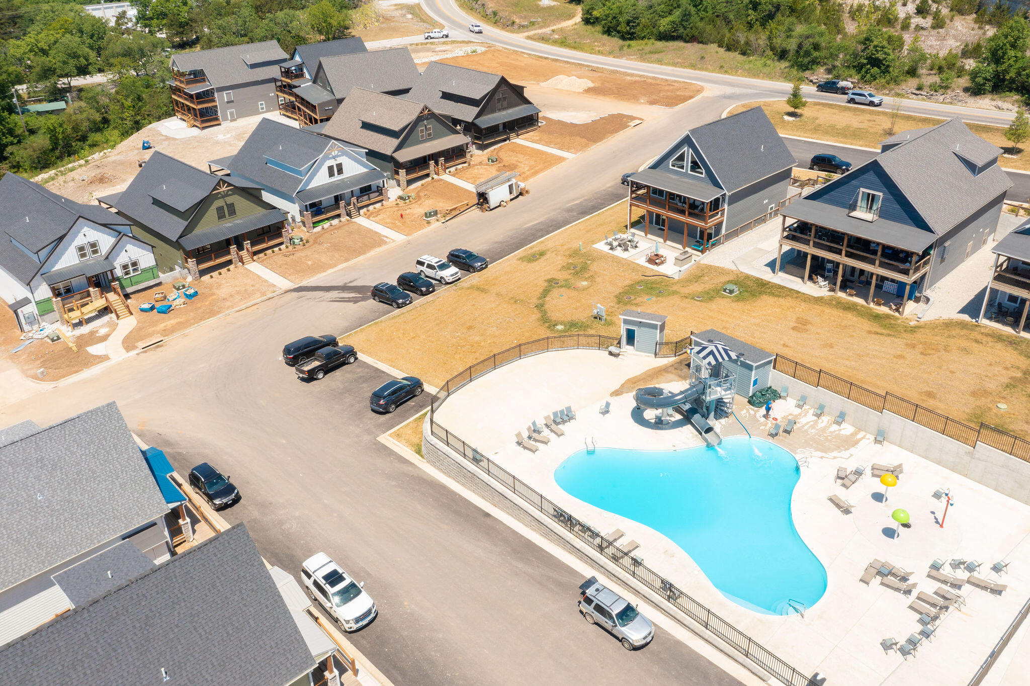 main property photo 36