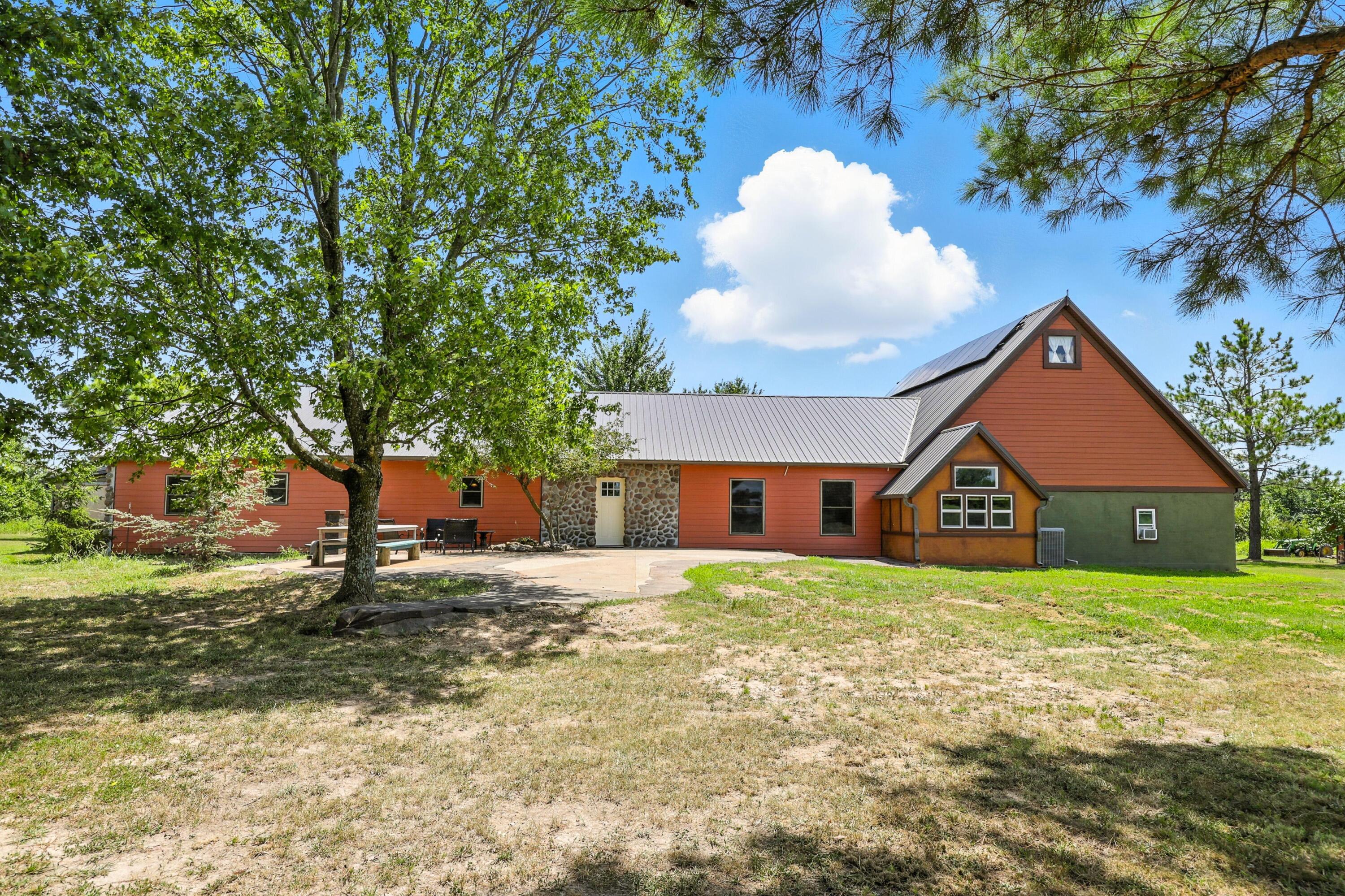 main property photo 60