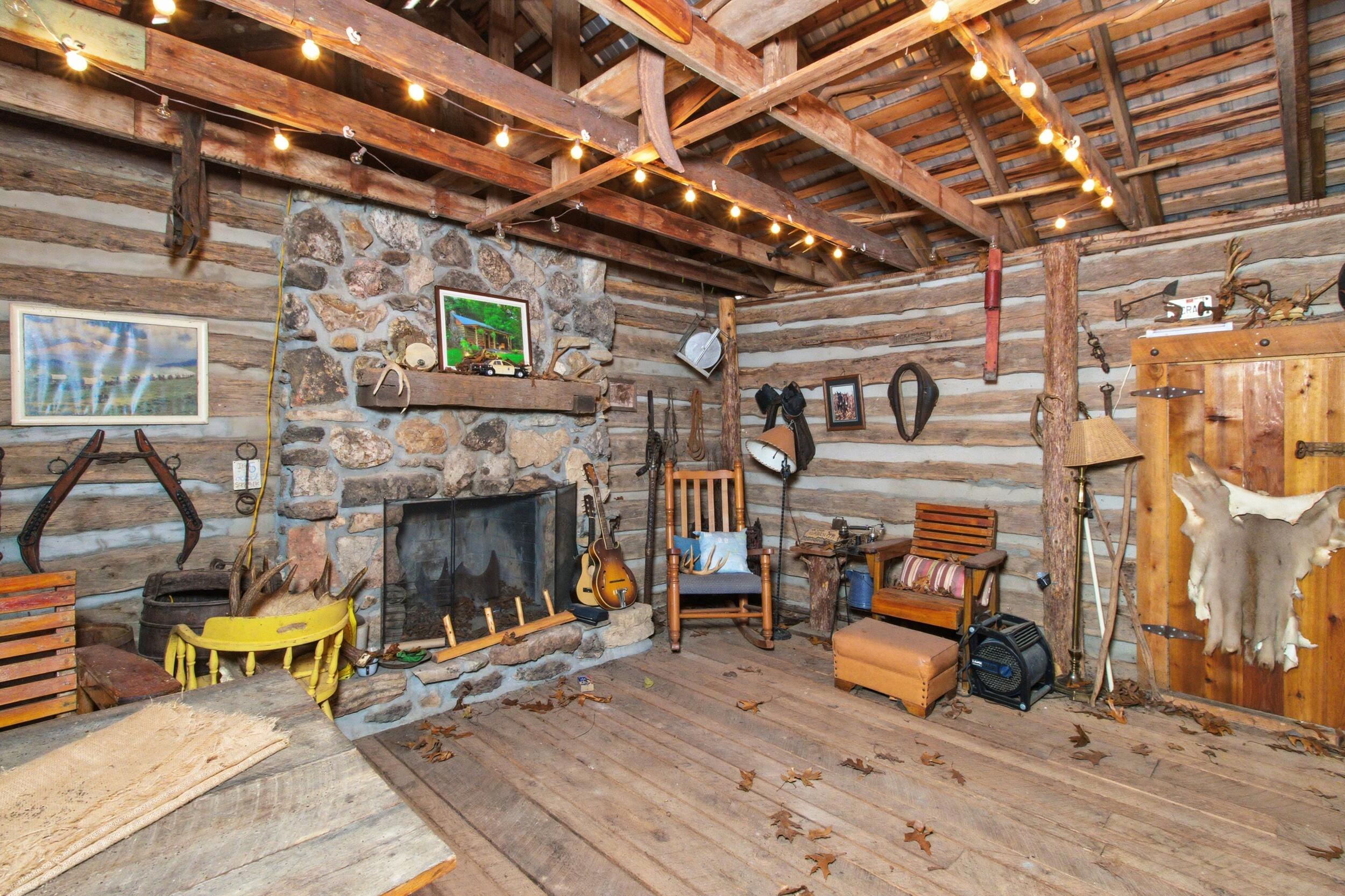main property photo 30