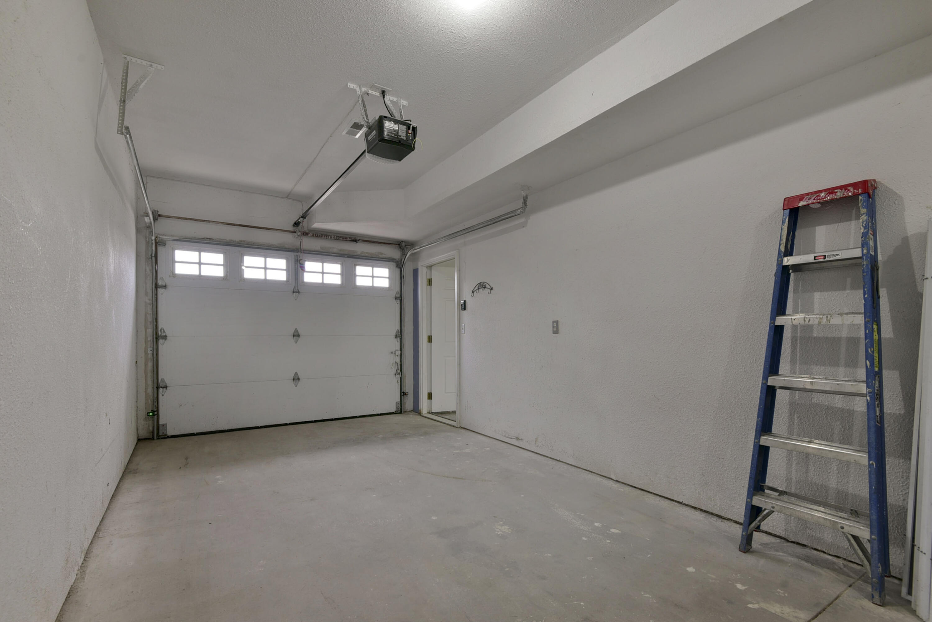 main property photo 75