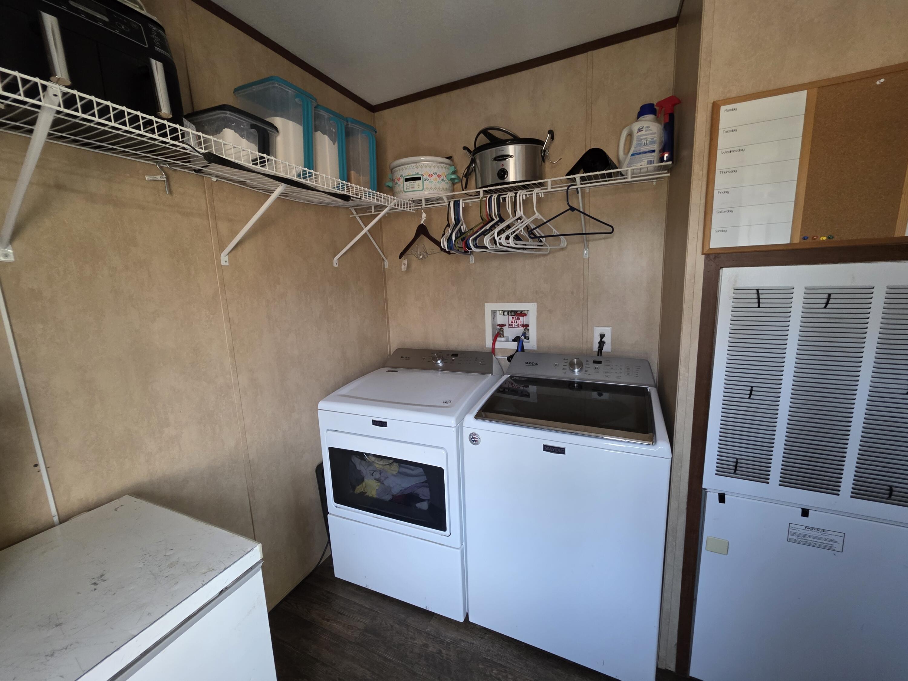 main property photo 22