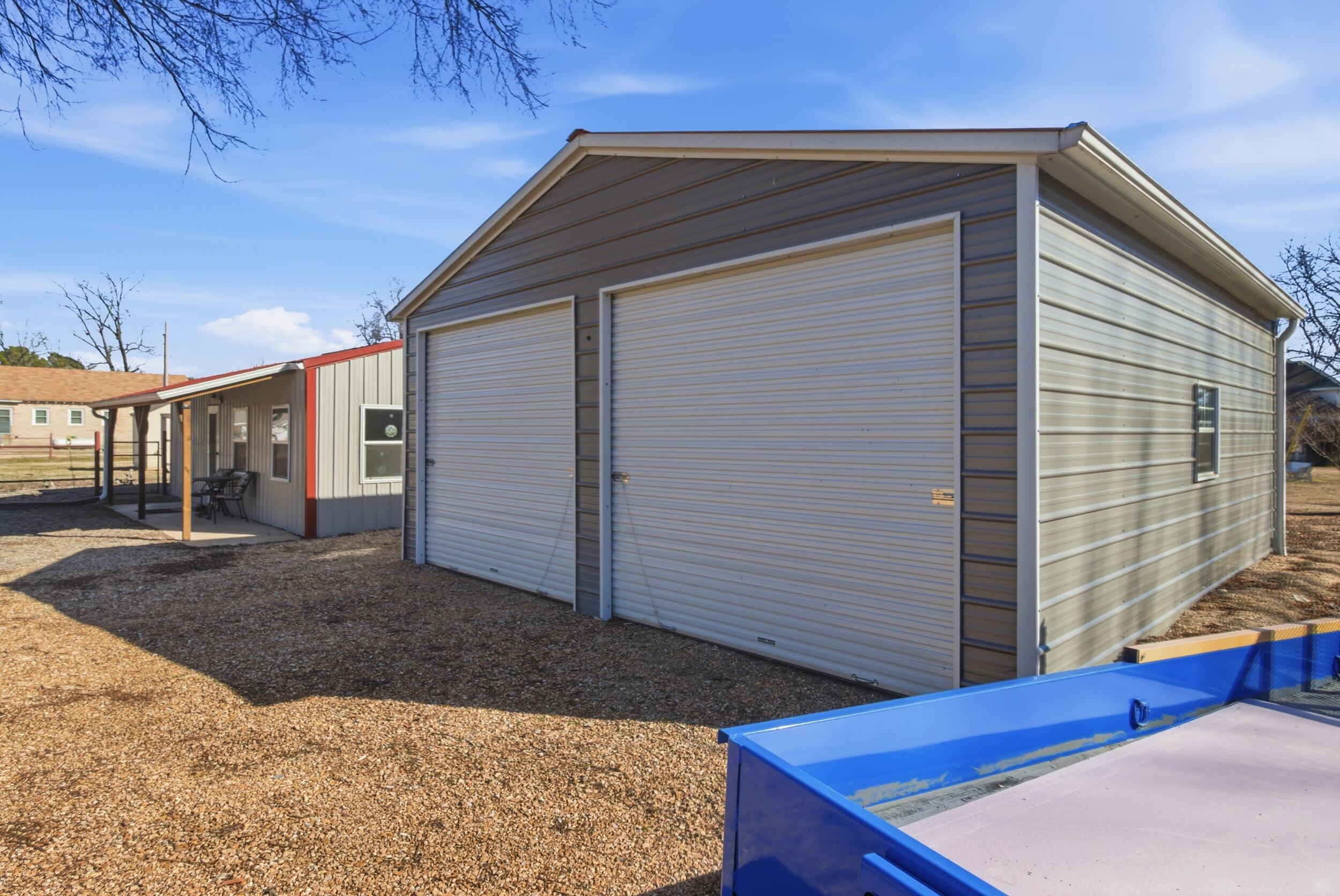 main property photo 24