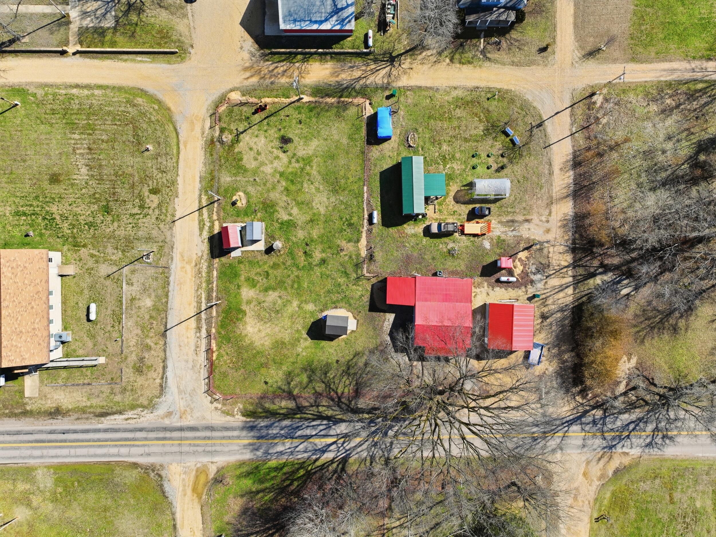 main property photo 35