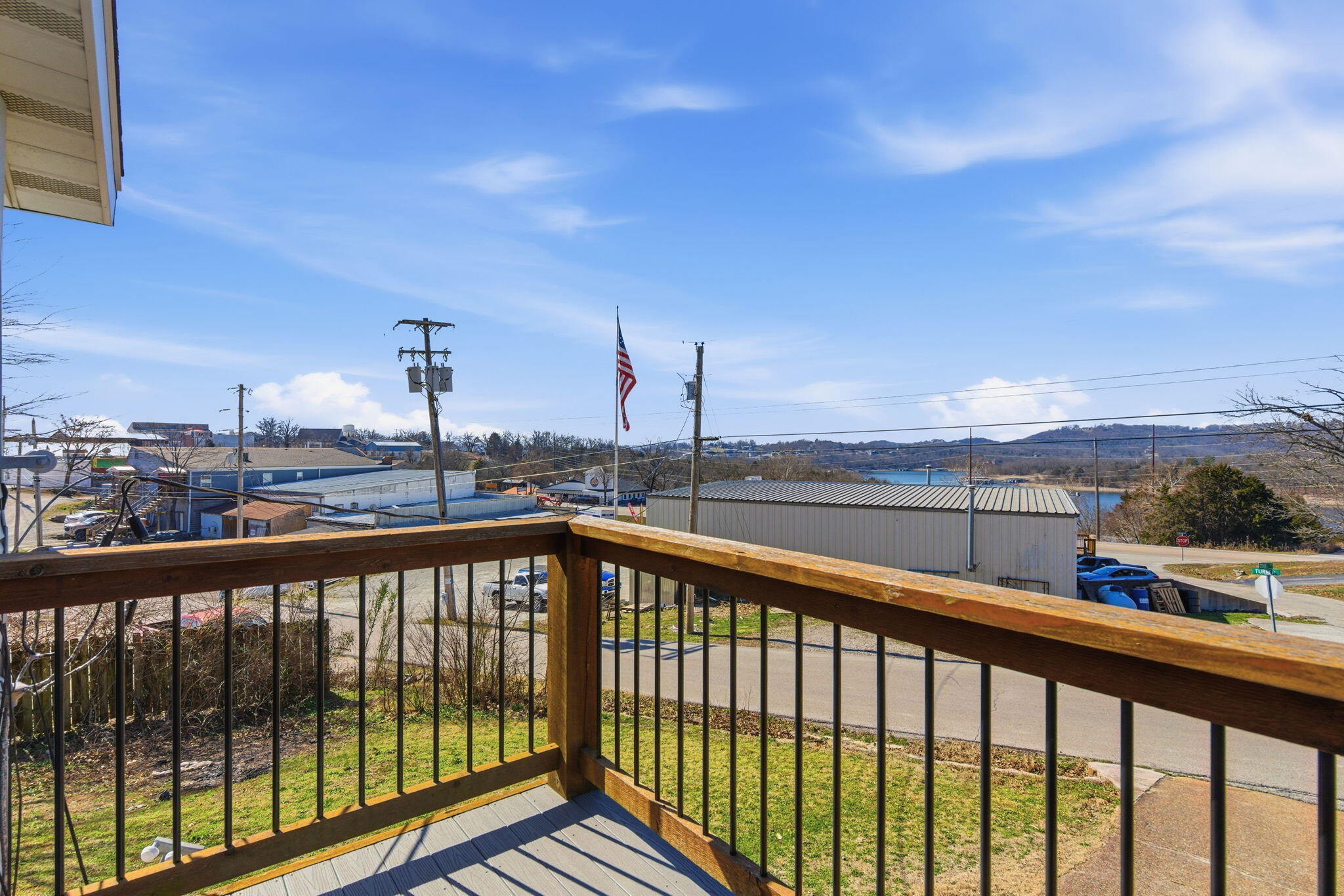 main property photo 23