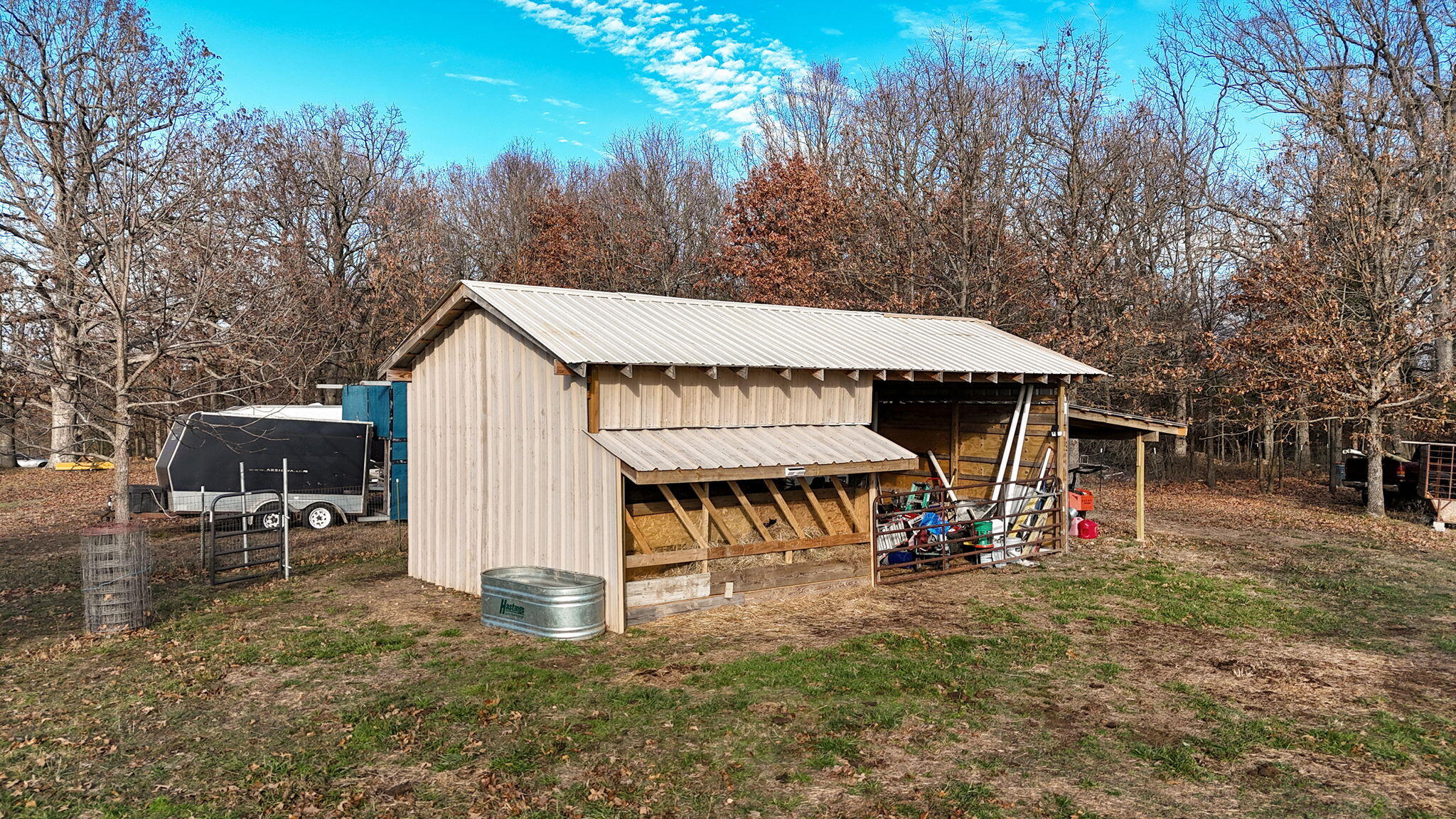 main property photo 23