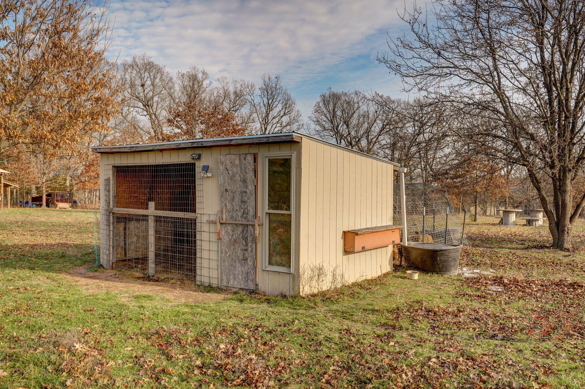 main property photo 26