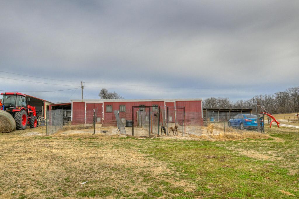 main property photo 49