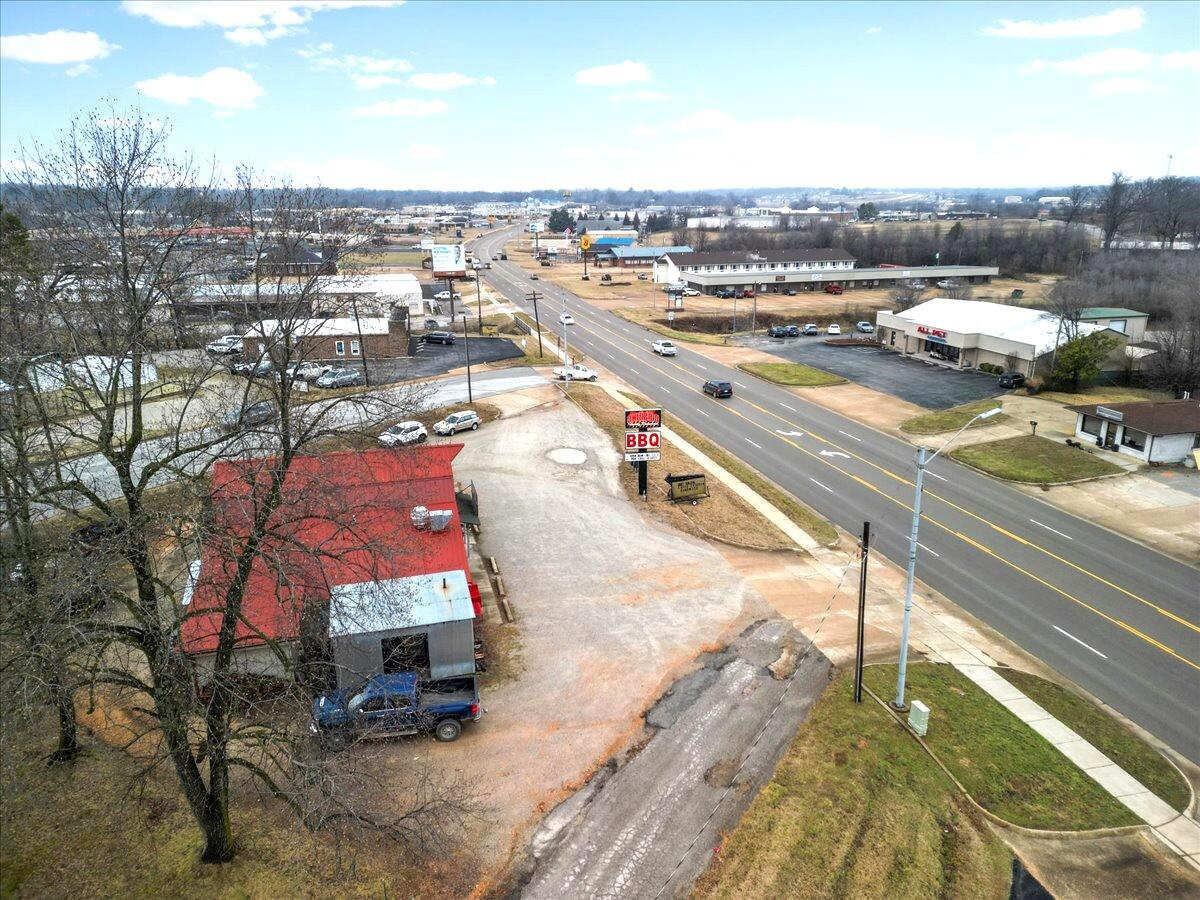 main property photo 29