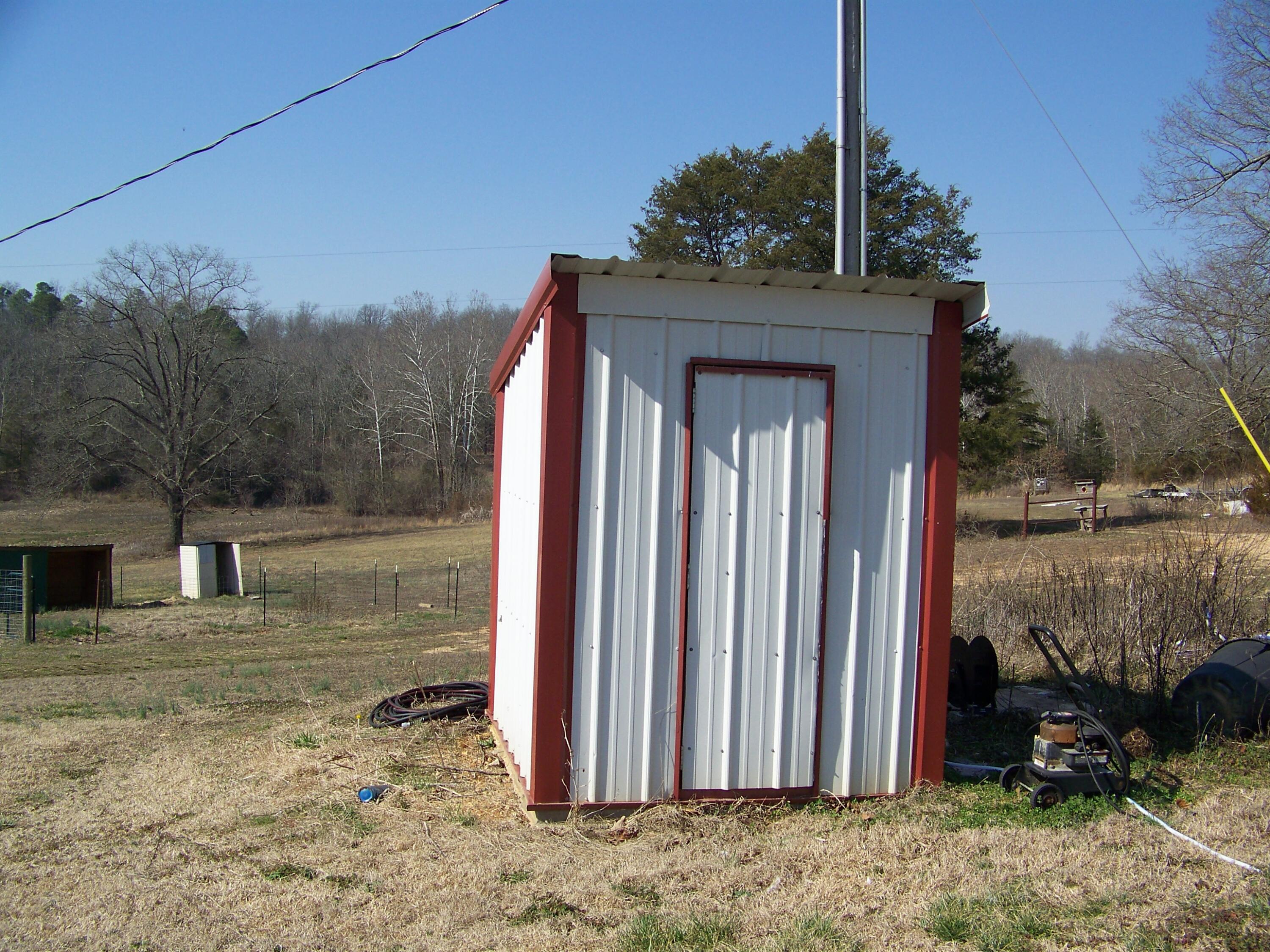 main property photo 30