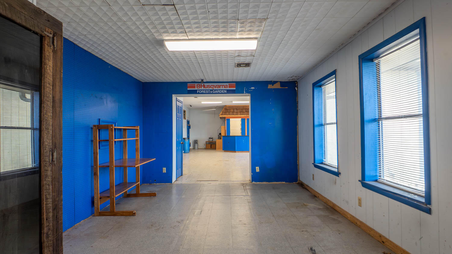 main property photo 44