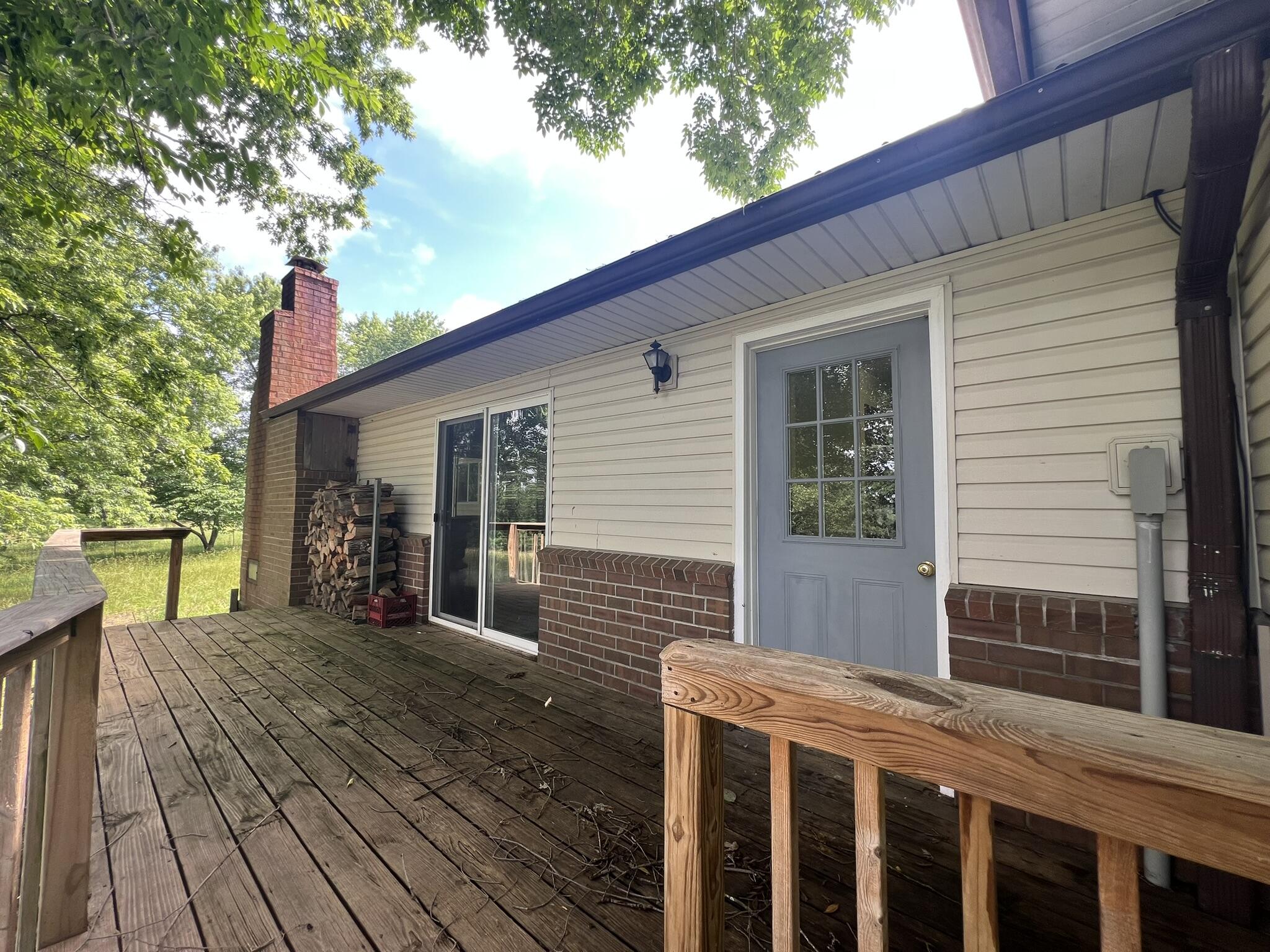 main property photo 25