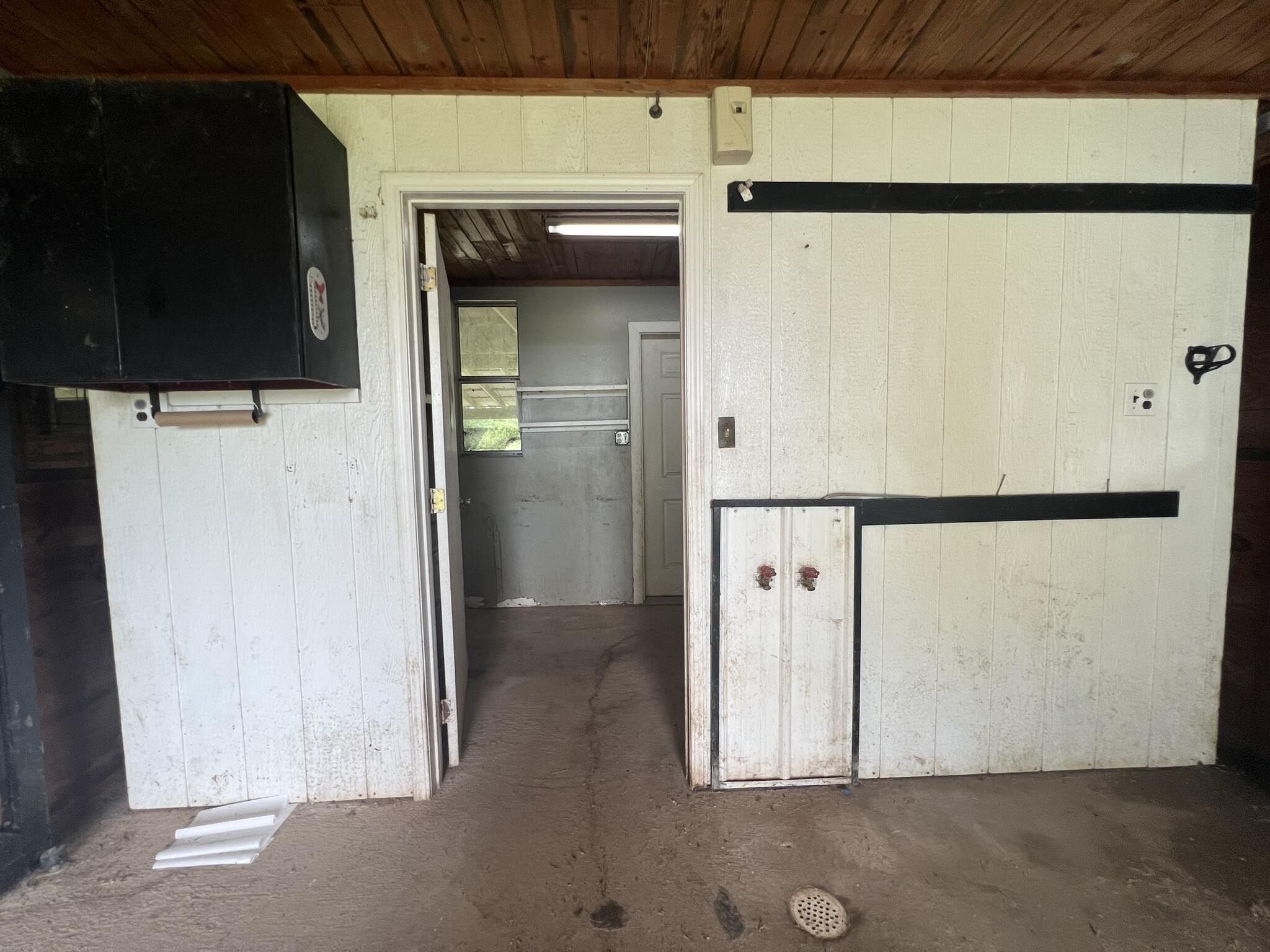 main property photo 69