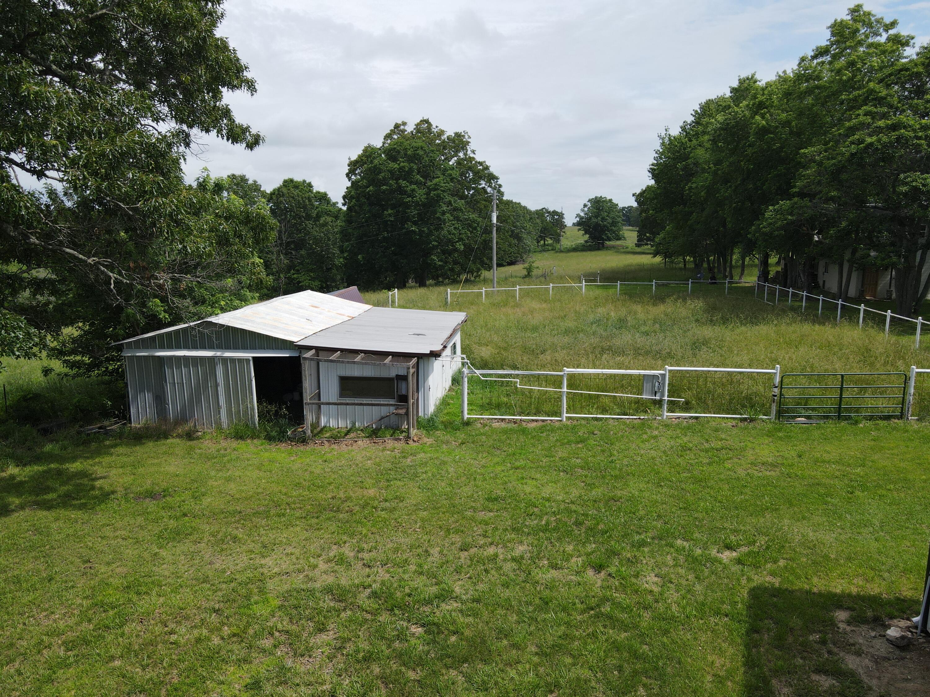 main property photo 75