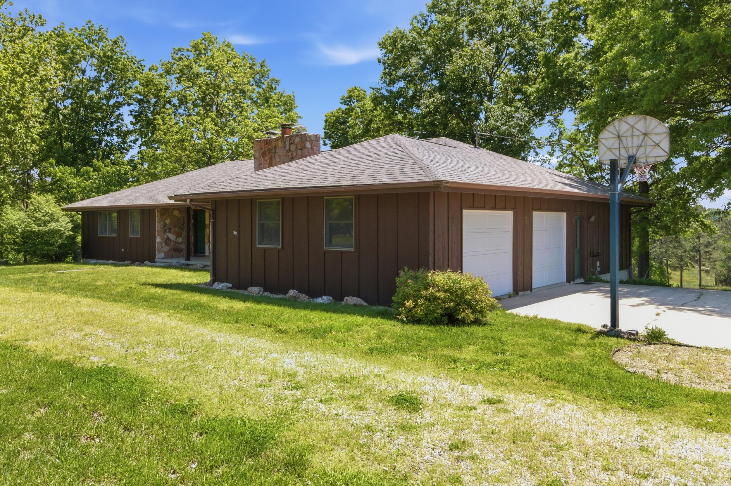 main property photo 74