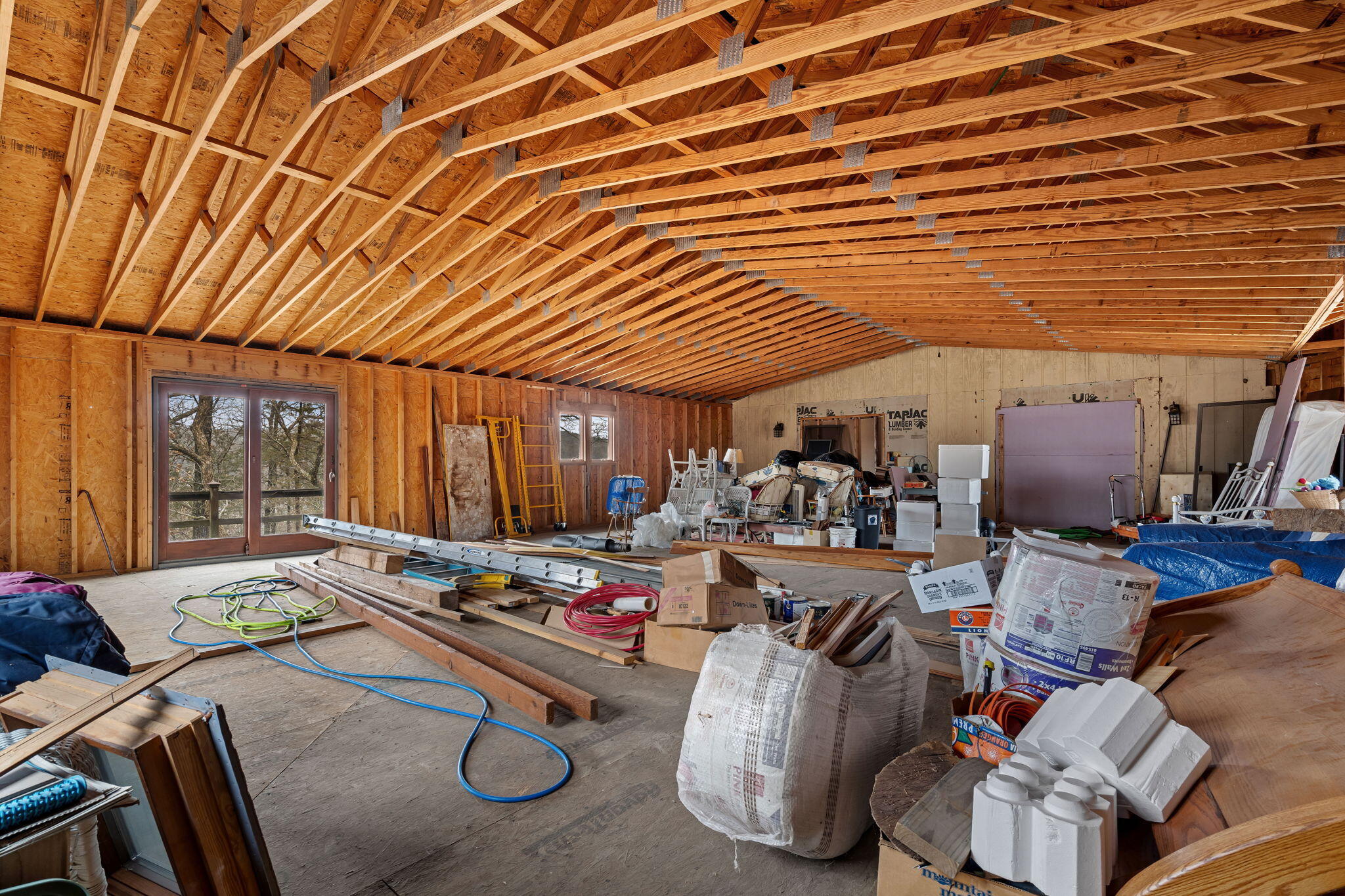 main property photo 39