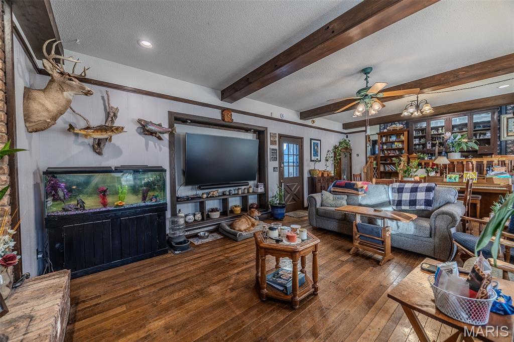 main property photo 51