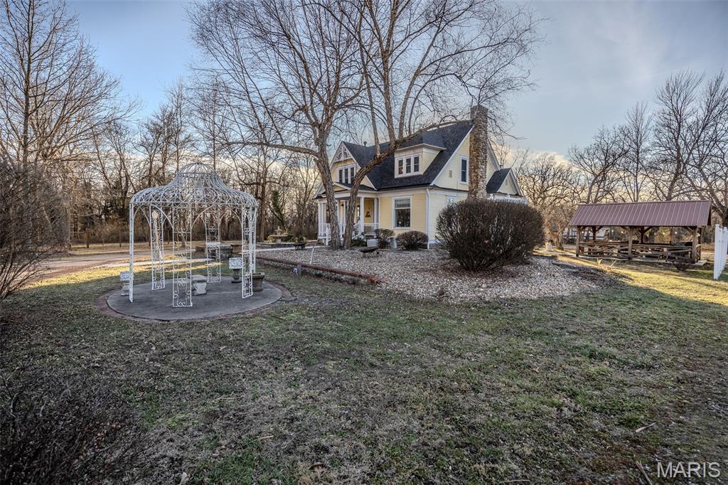main property photo 76