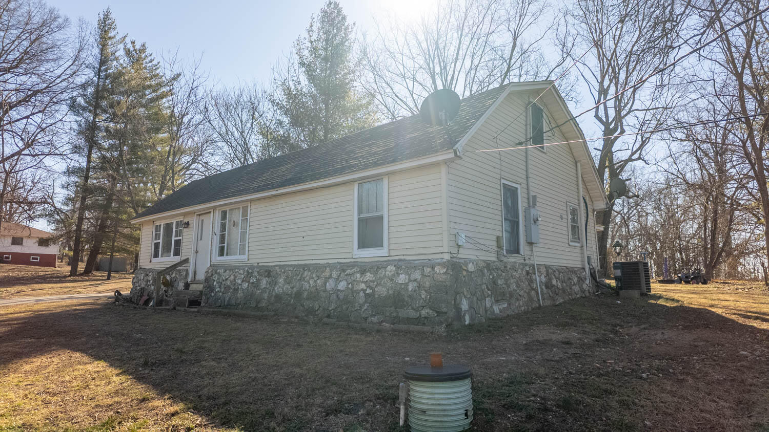 main property photo 10