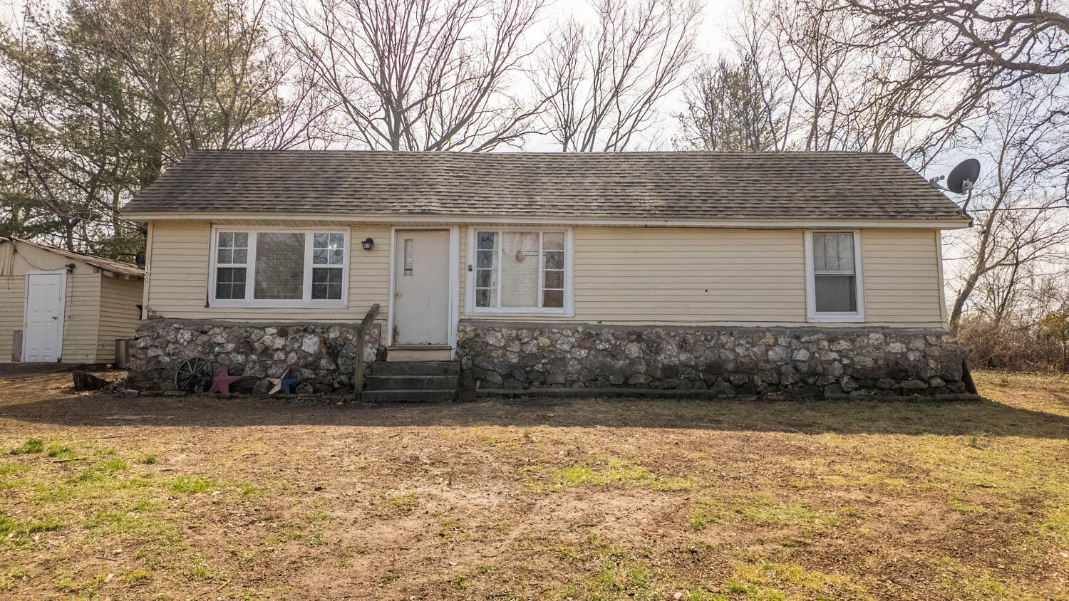 main property photo 2