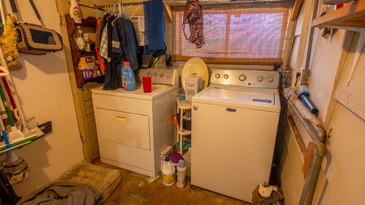 main property photo 23