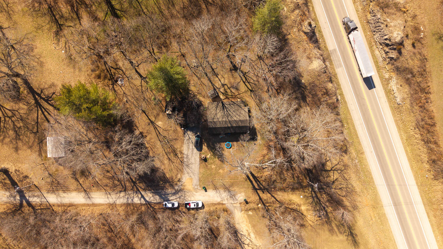 main property photo 46