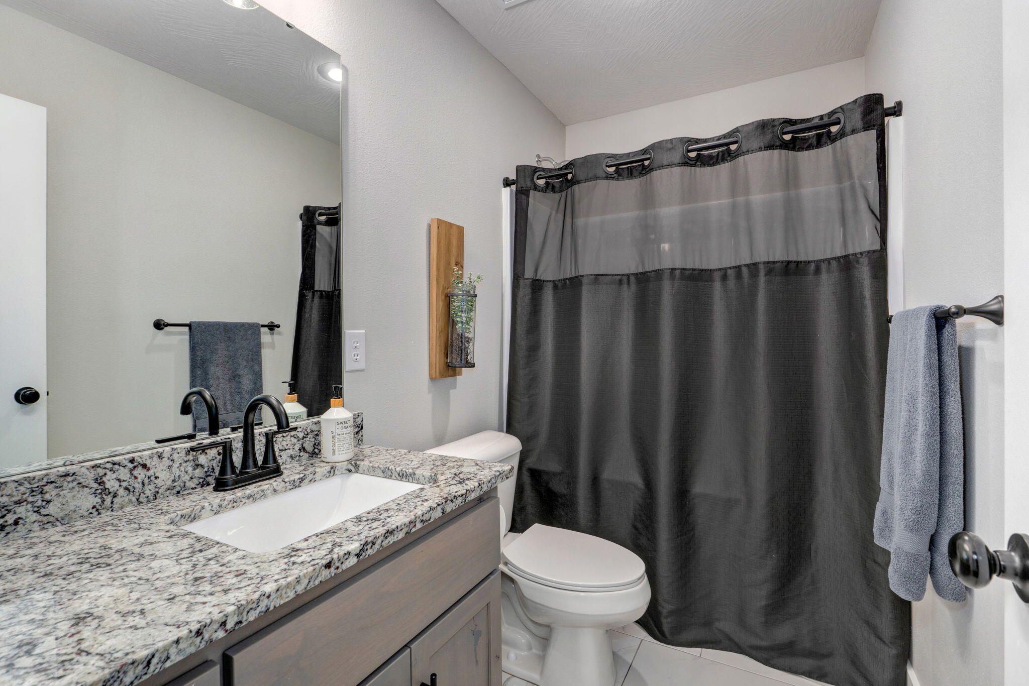 property viewer photo 14