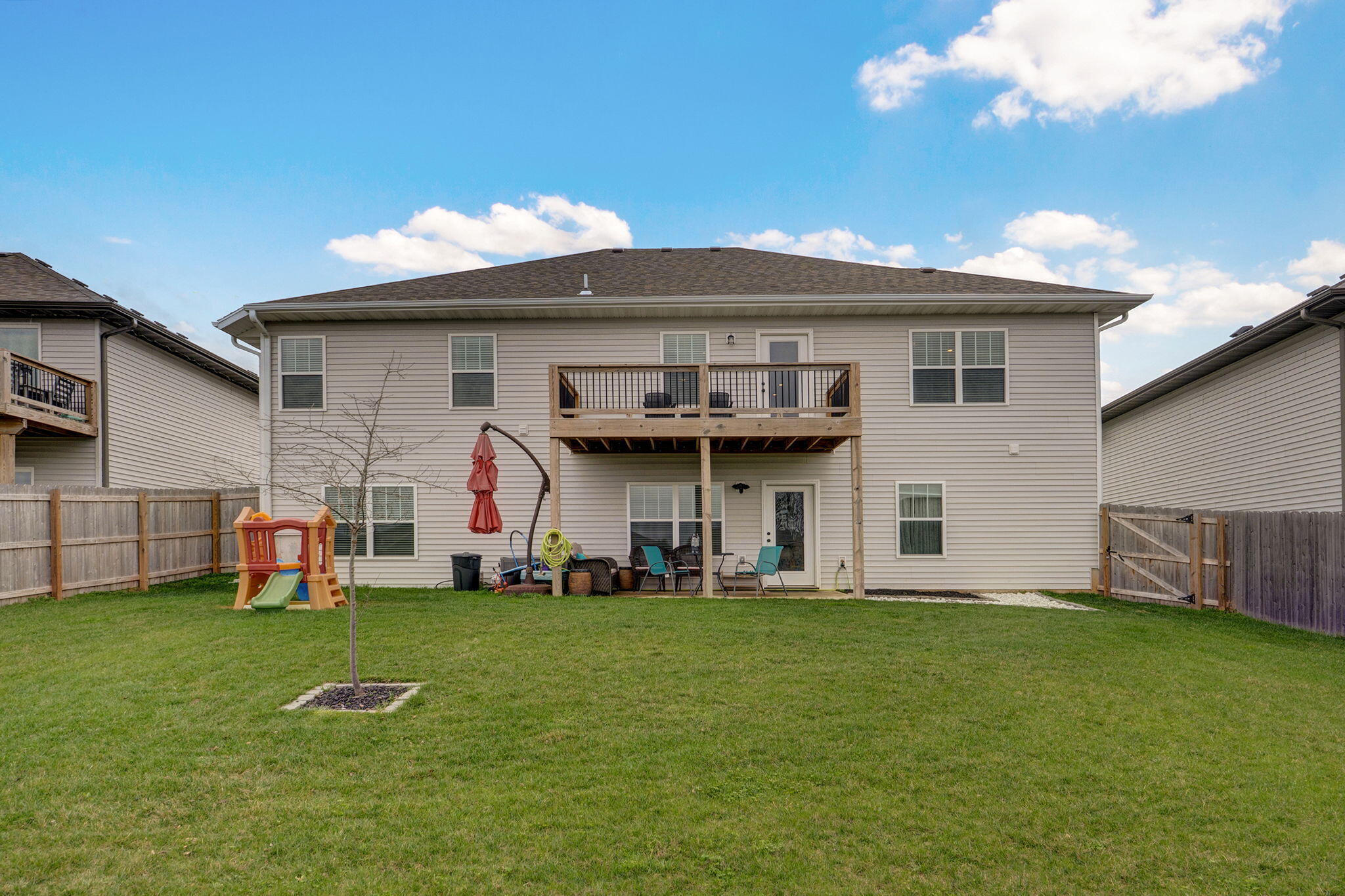 property viewer photo 42