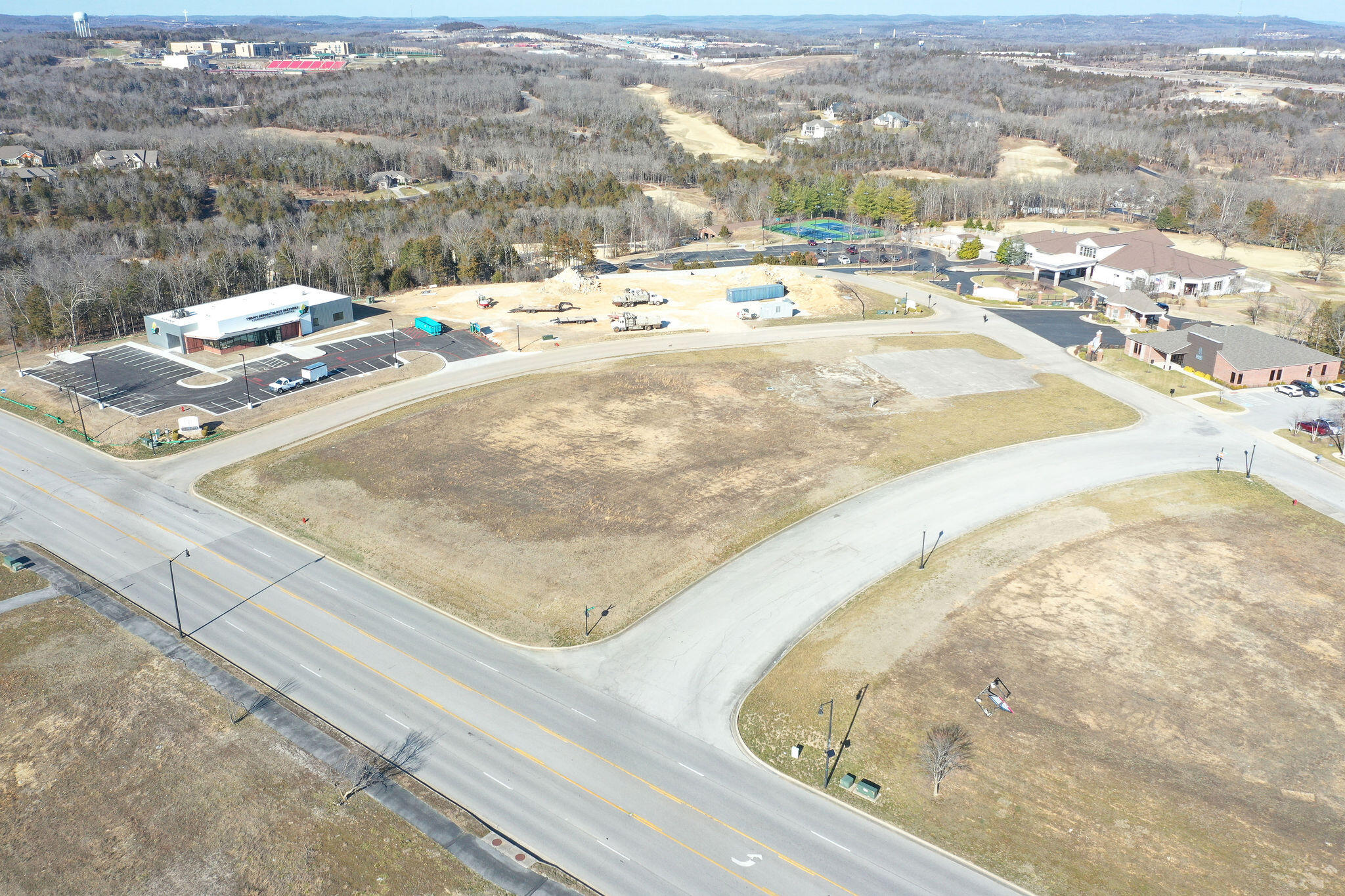 main property photo 16