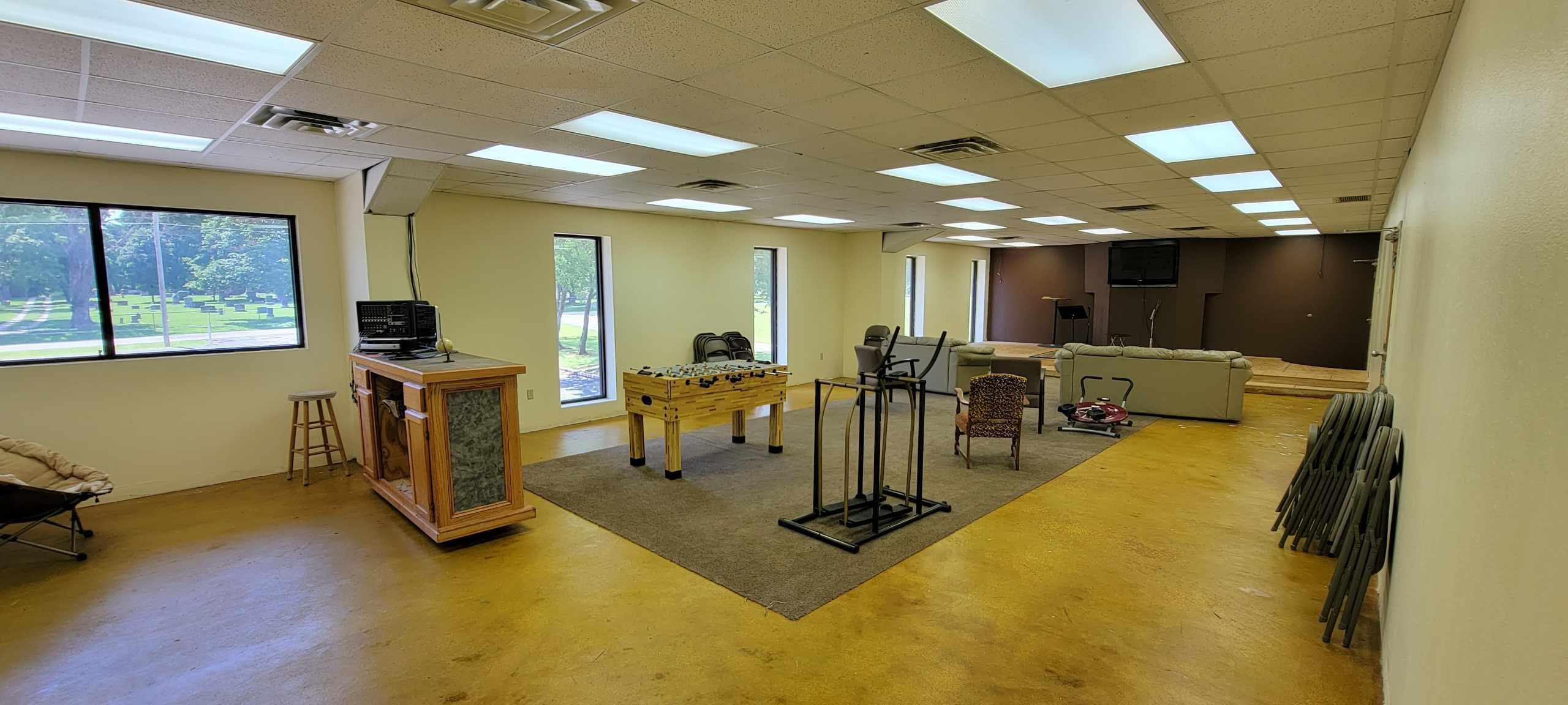 main property photo 9