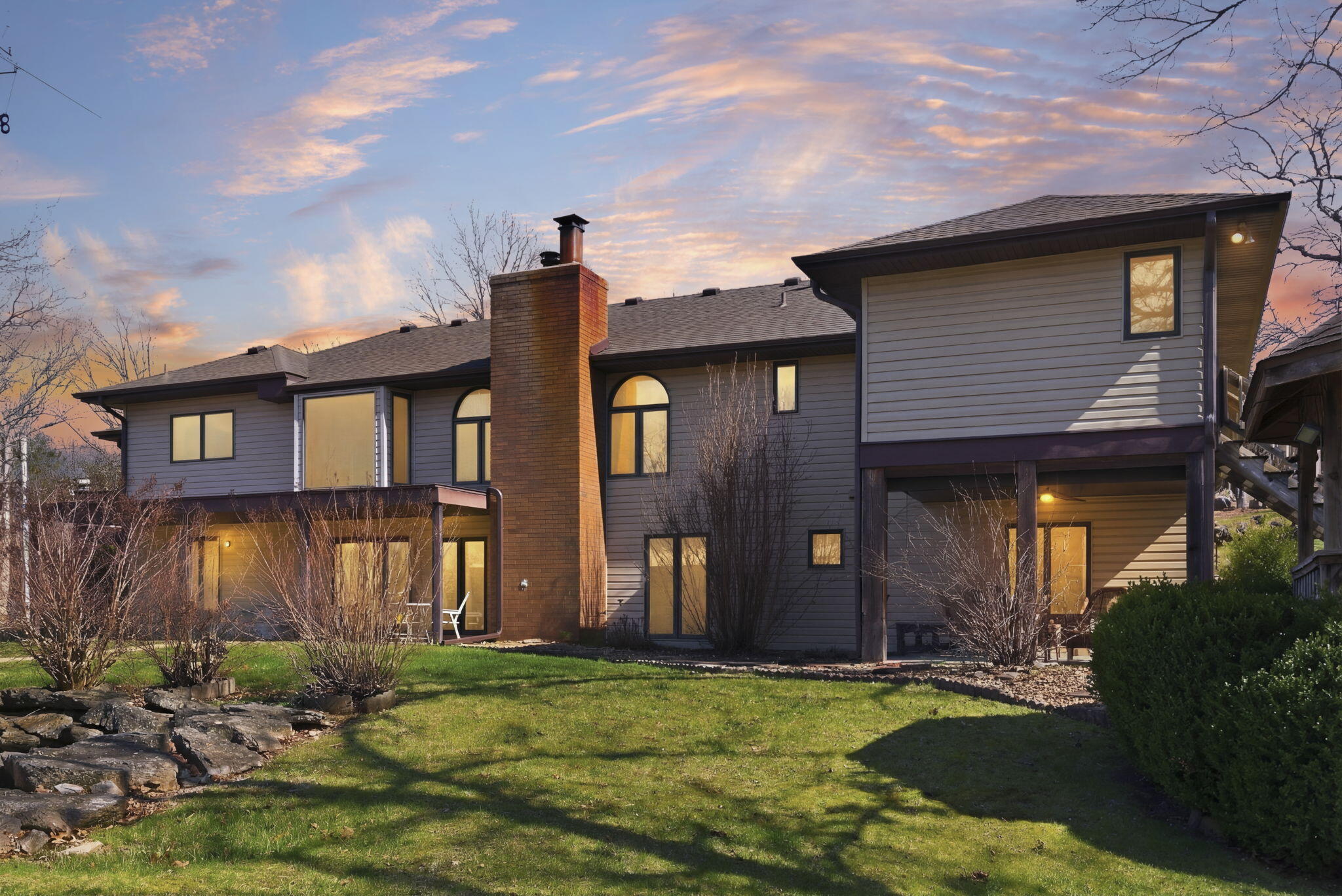 main property photo 13
