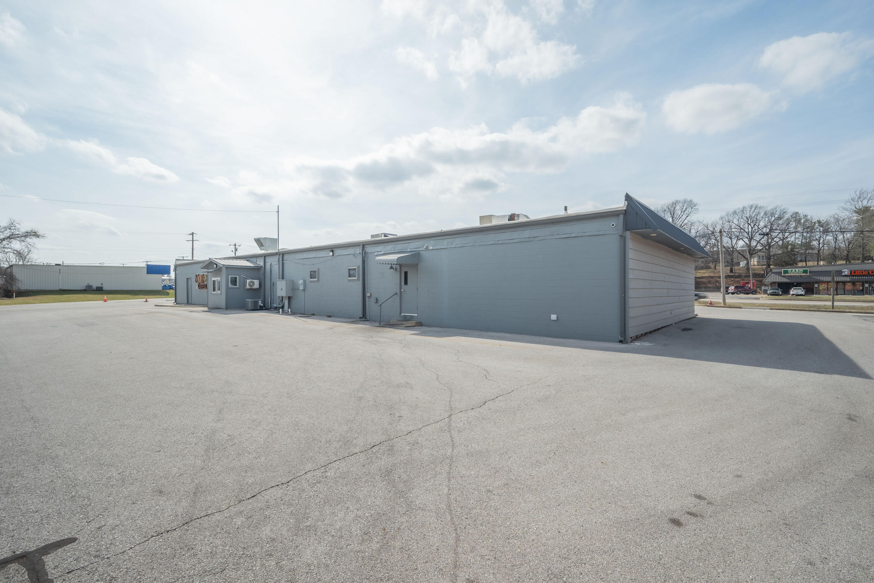 main property photo 15