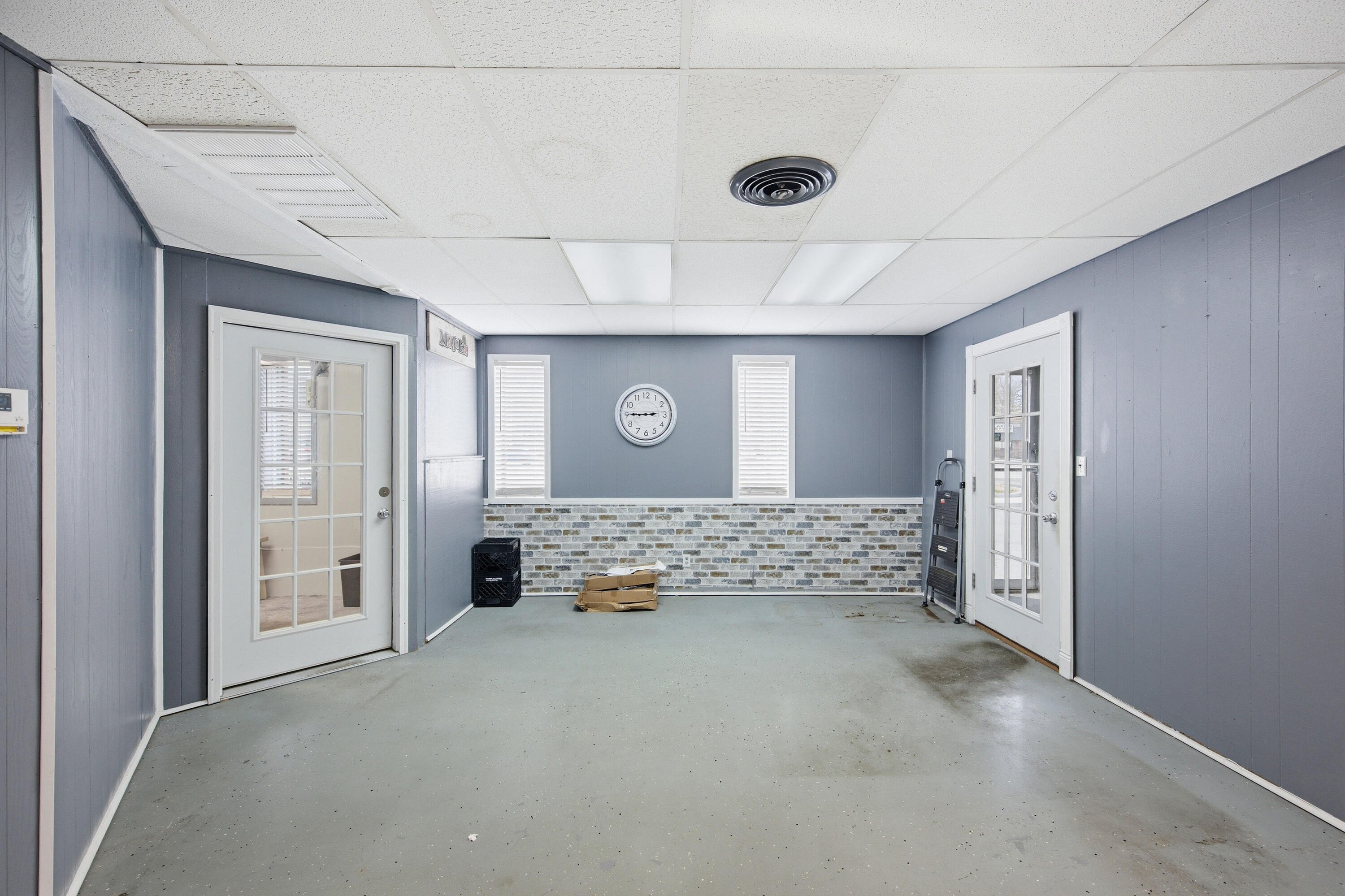 main property photo 60
