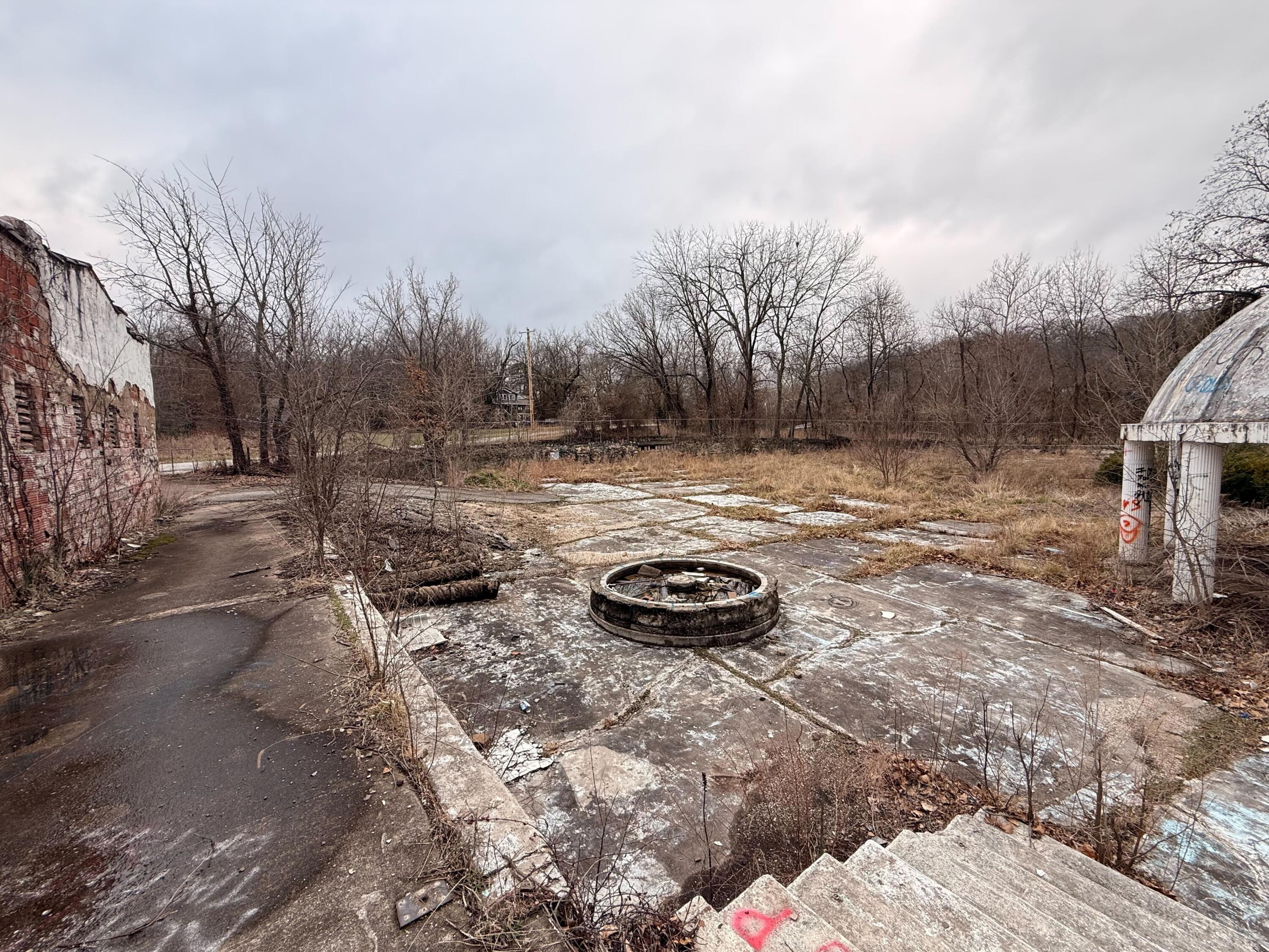 main property photo 10