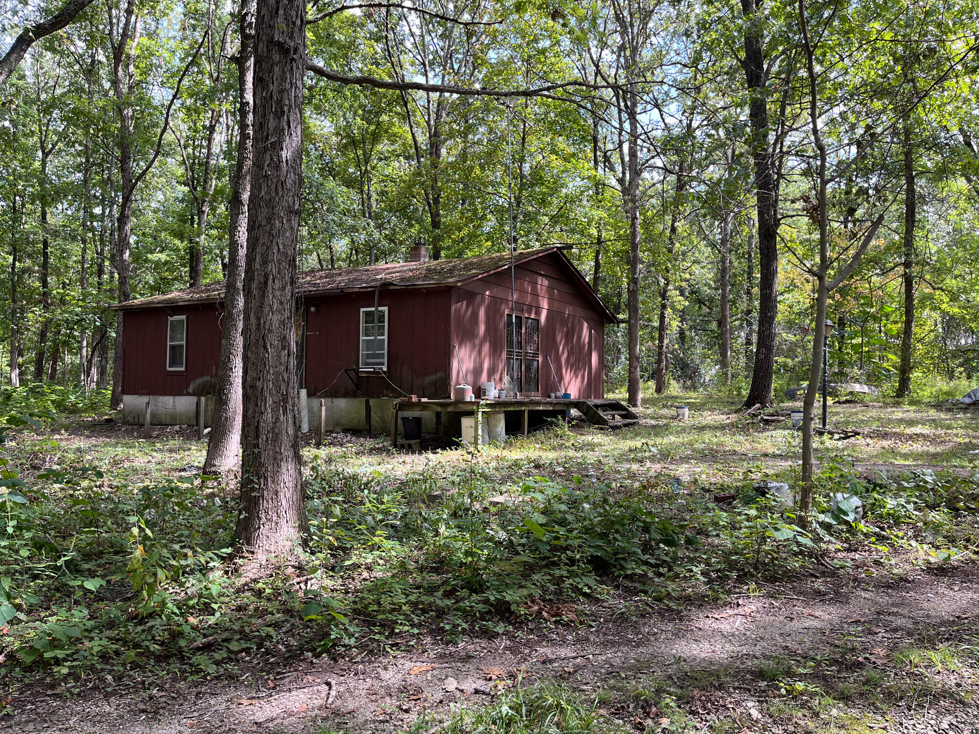 main property photo 28