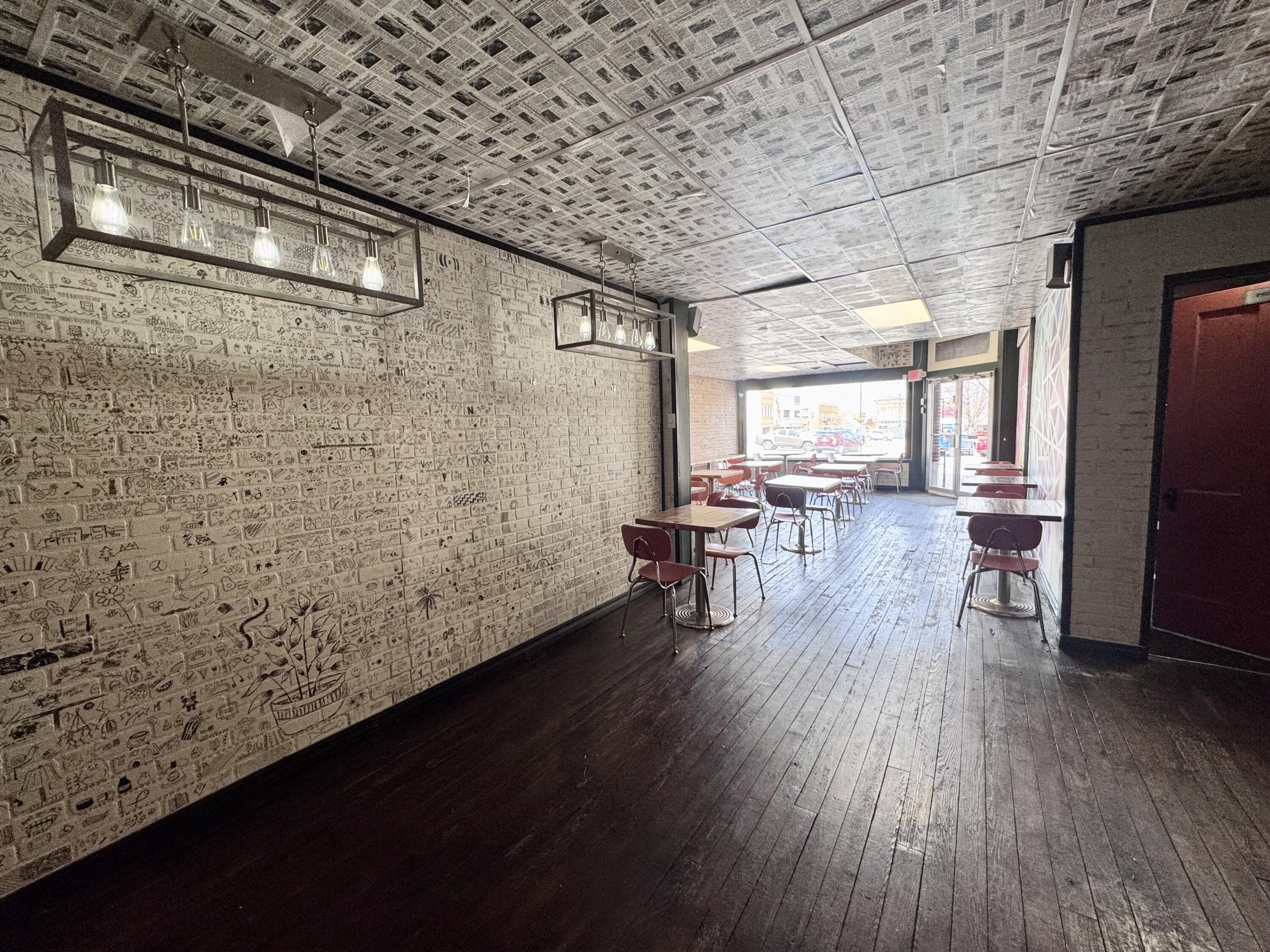 main property photo 8