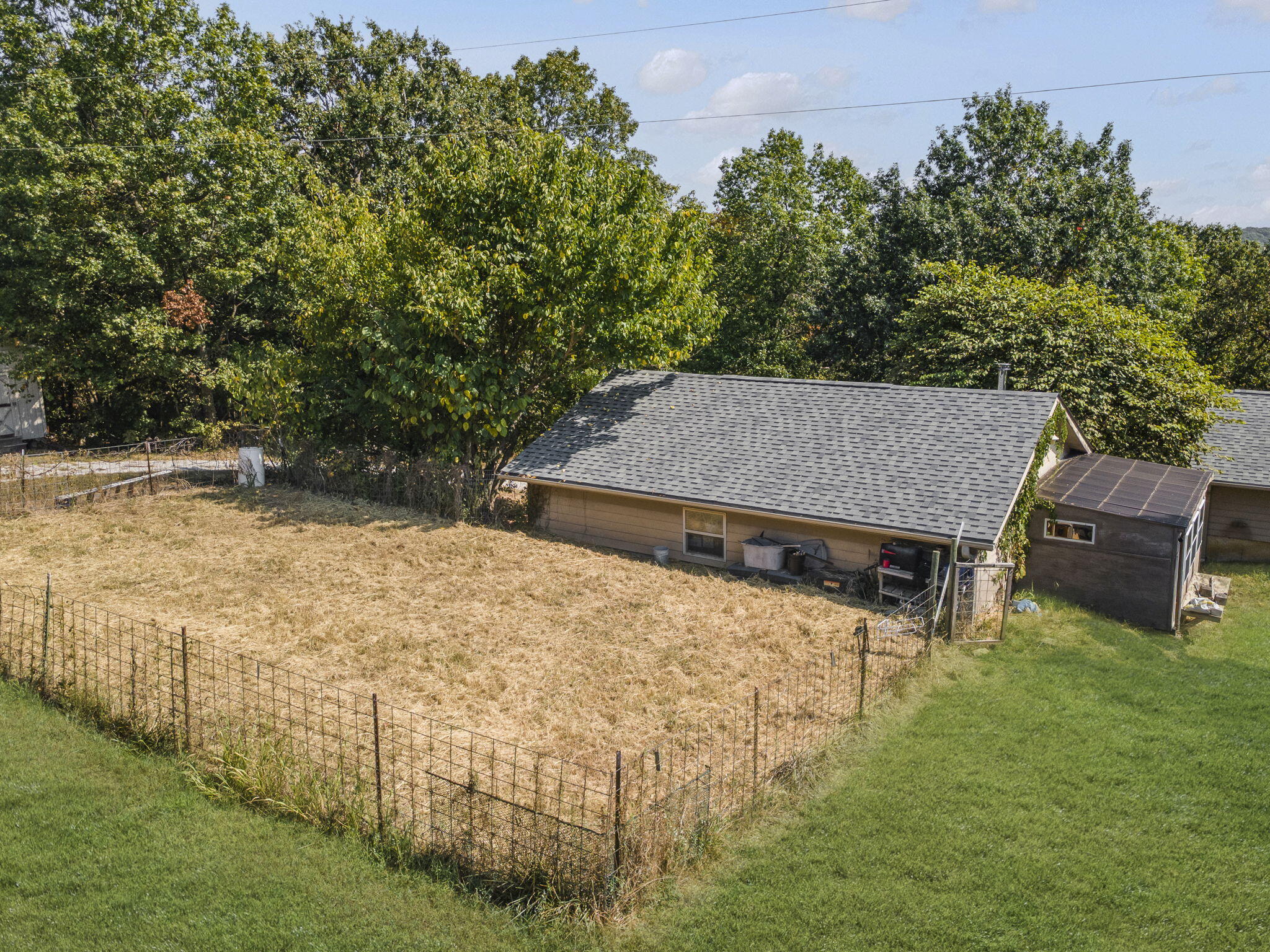 main property photo 59