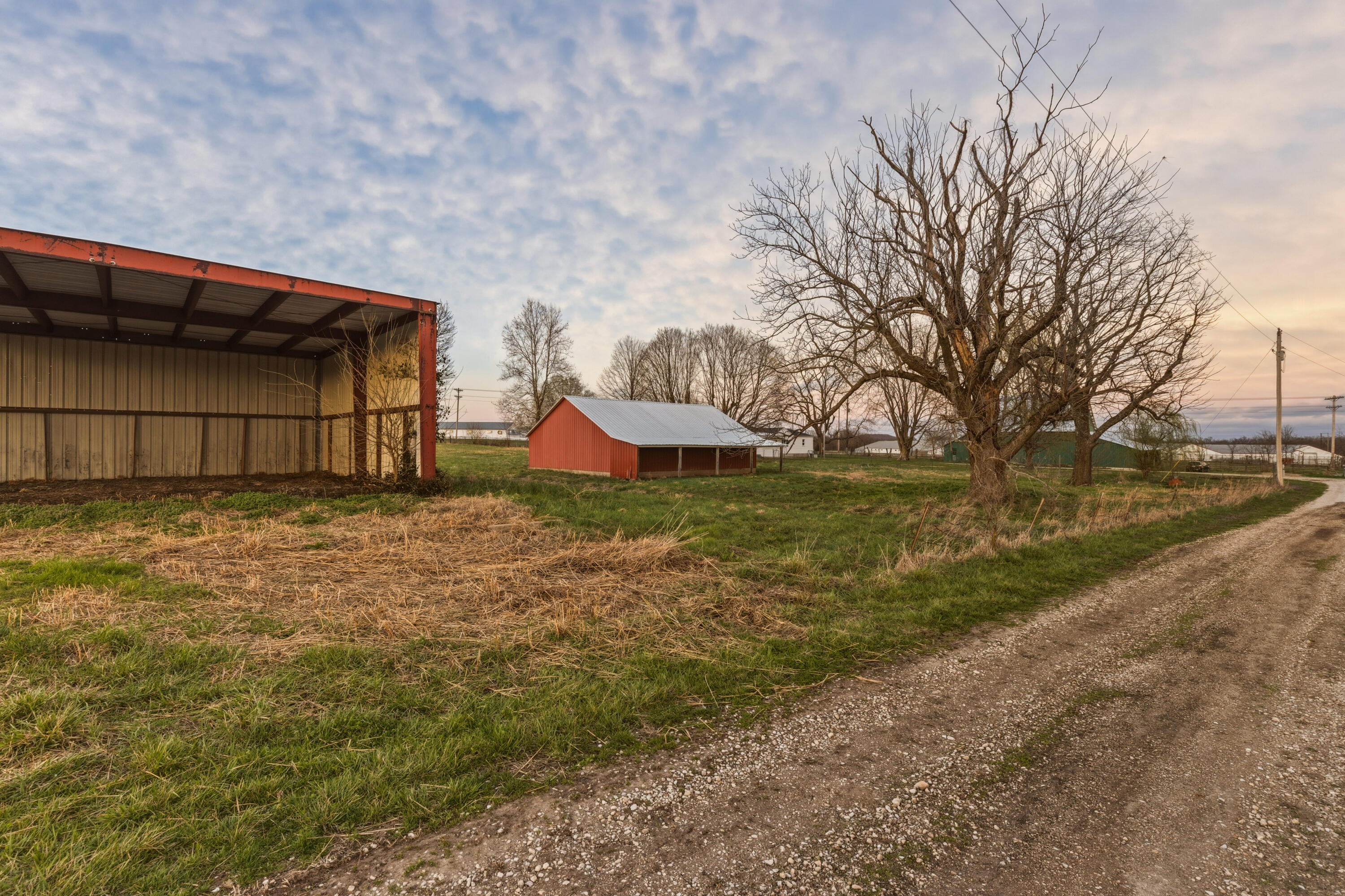 main property photo 50
