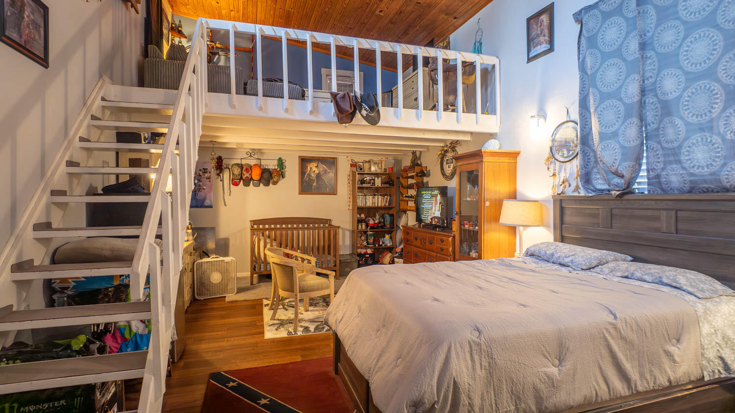 main property photo 26