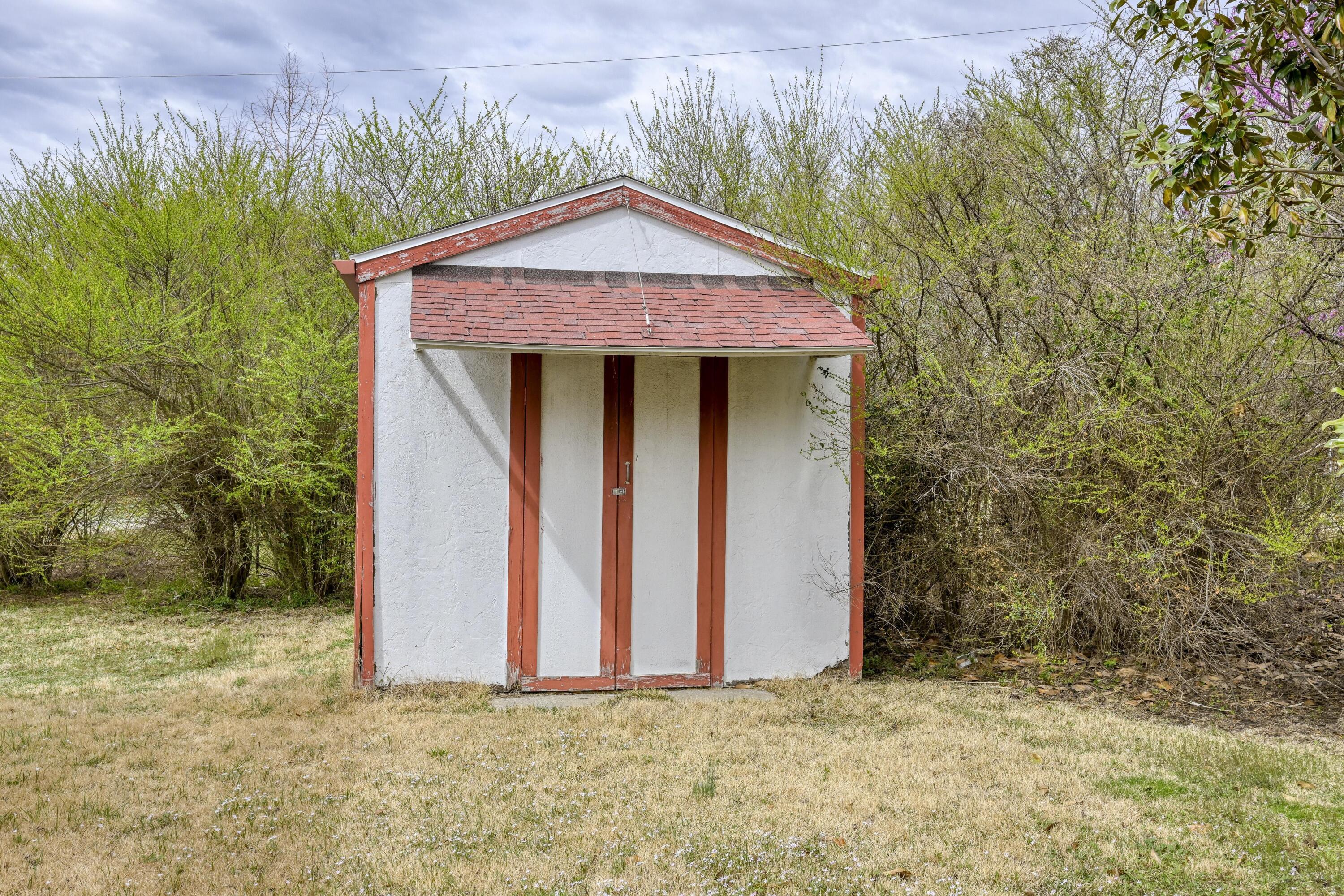 main property photo 104