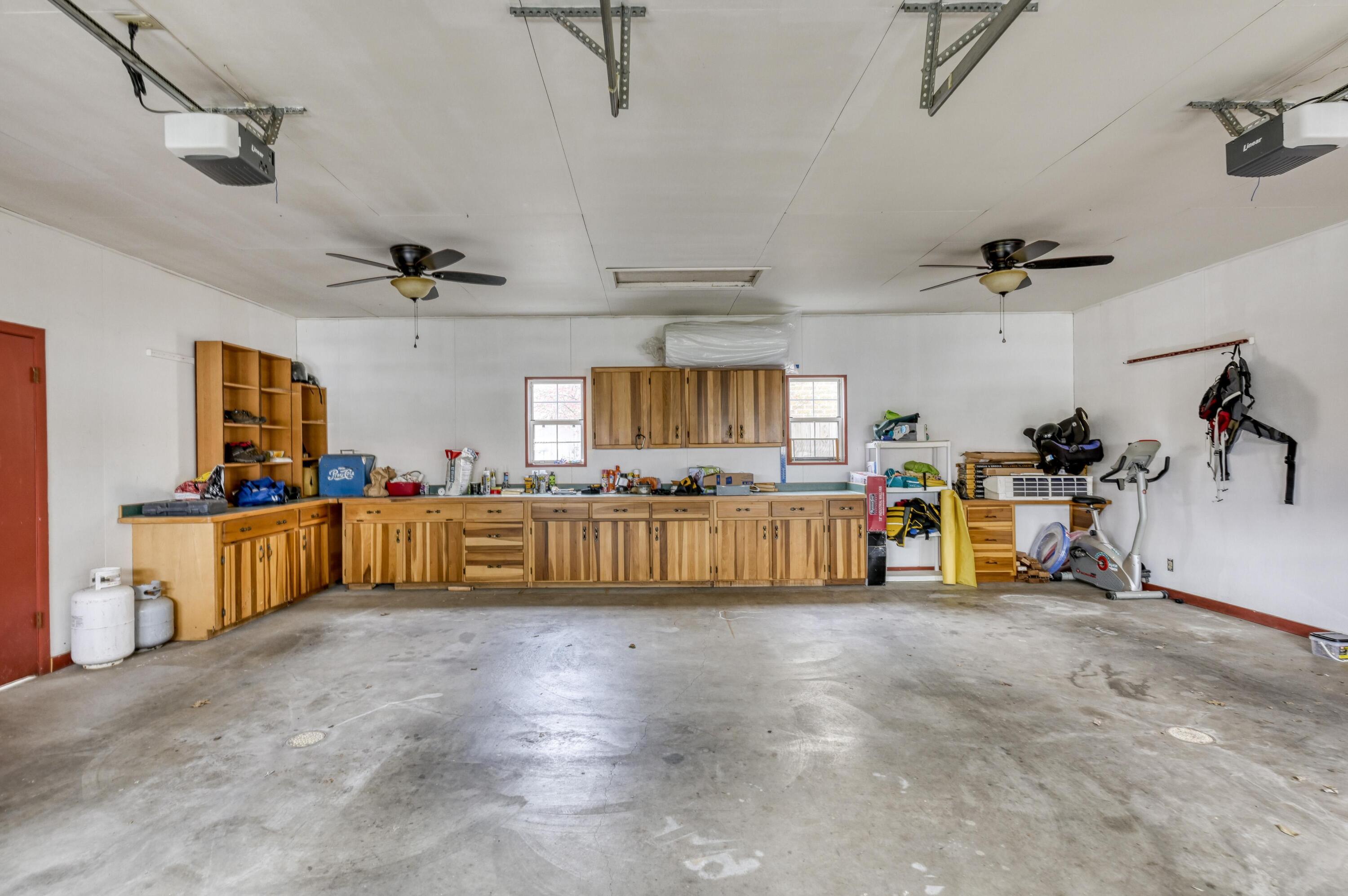 main property photo 89