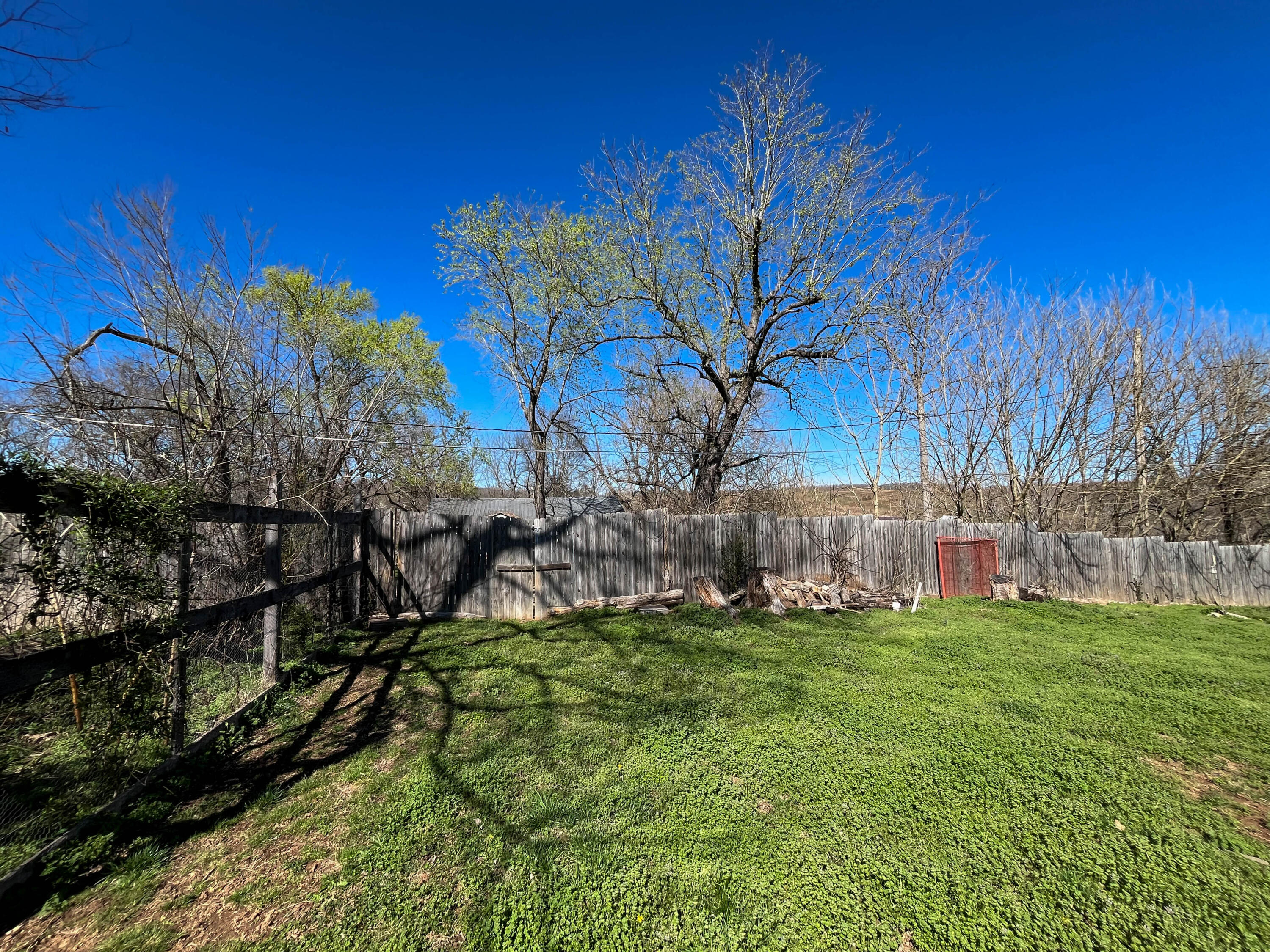 main property photo 49