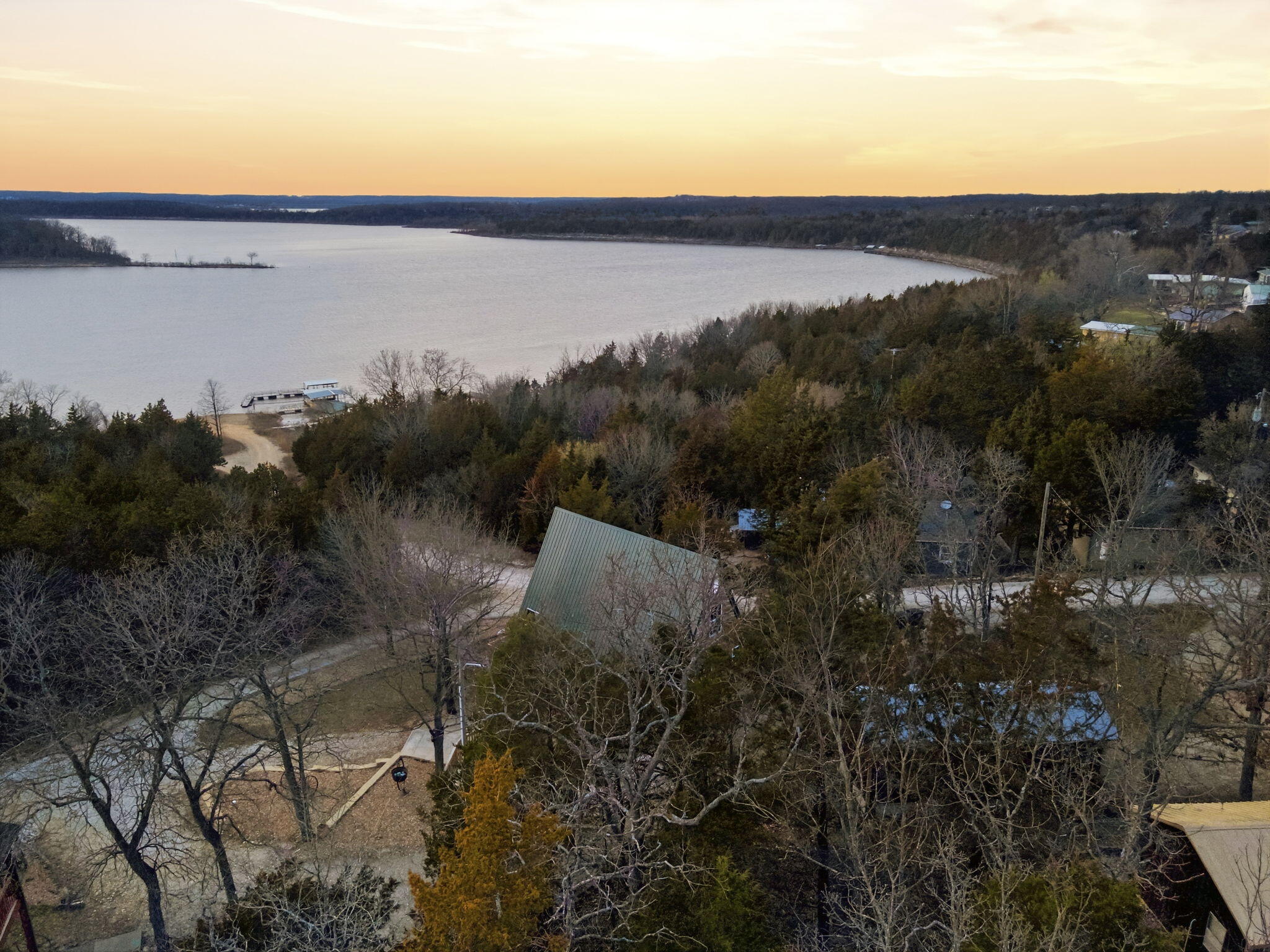 main property photo 50
