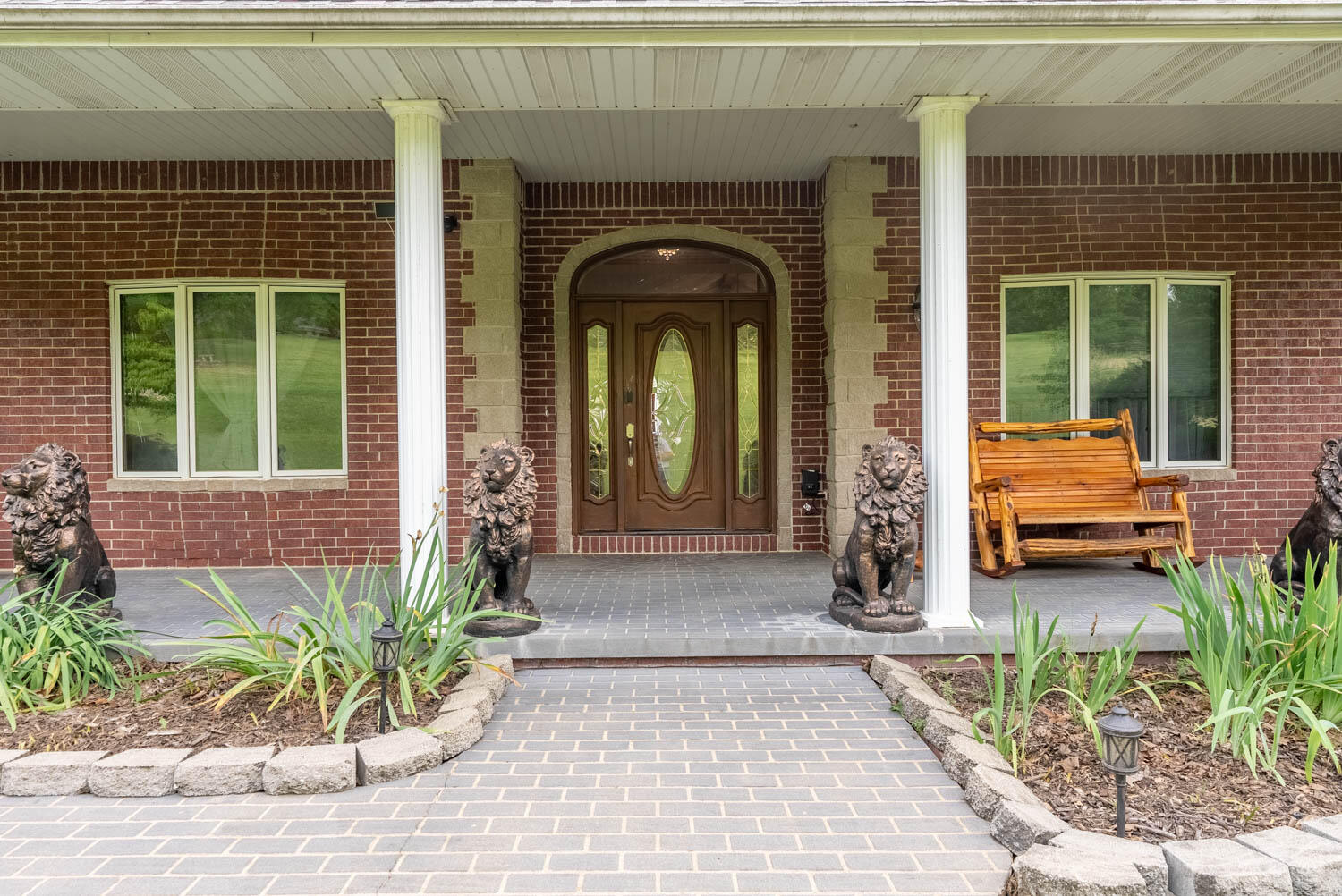 main property photo 14