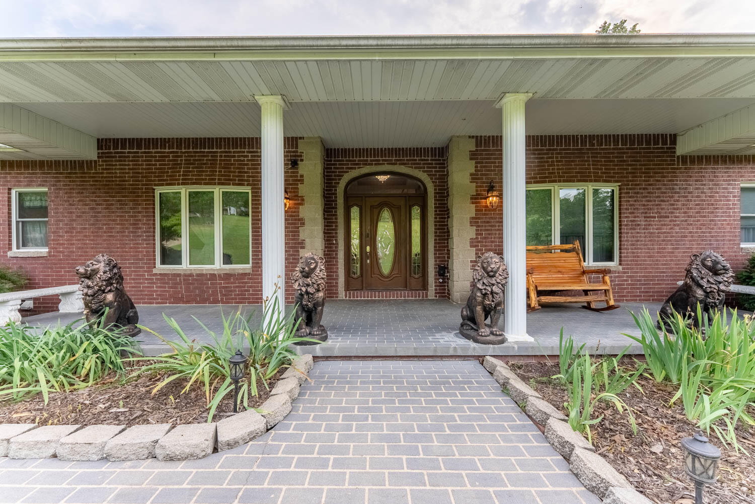 main property photo 15