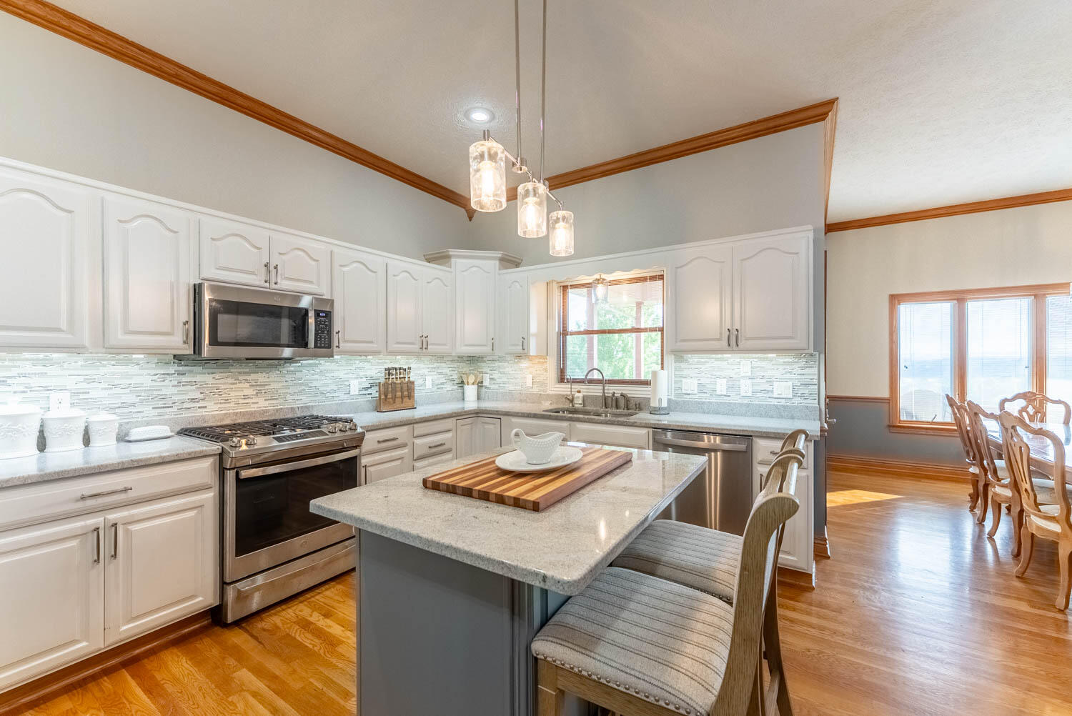 main property photo 72