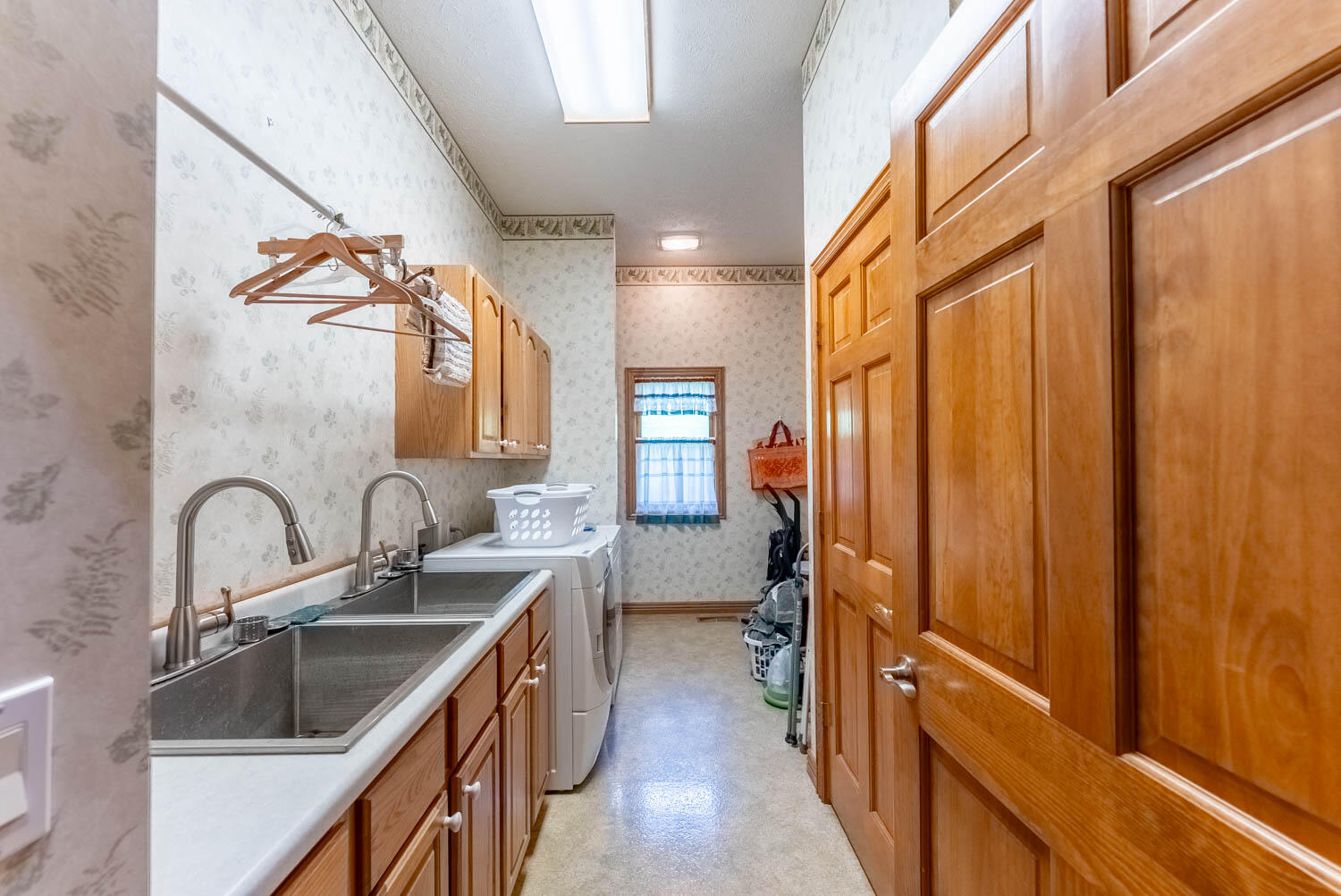 main property photo 93